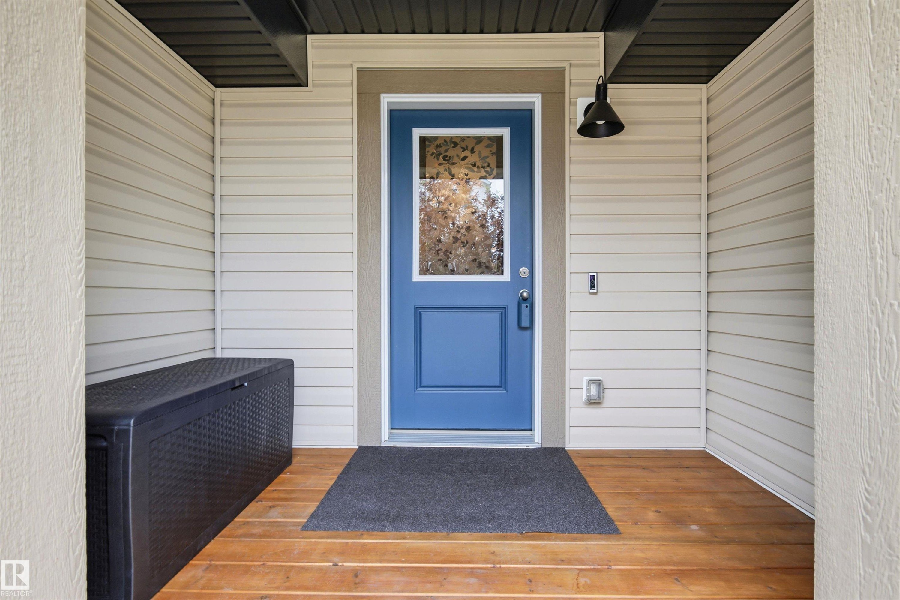 20127 19 Avenue Nw, Edmonton, AB - Outdoor With Exterior
