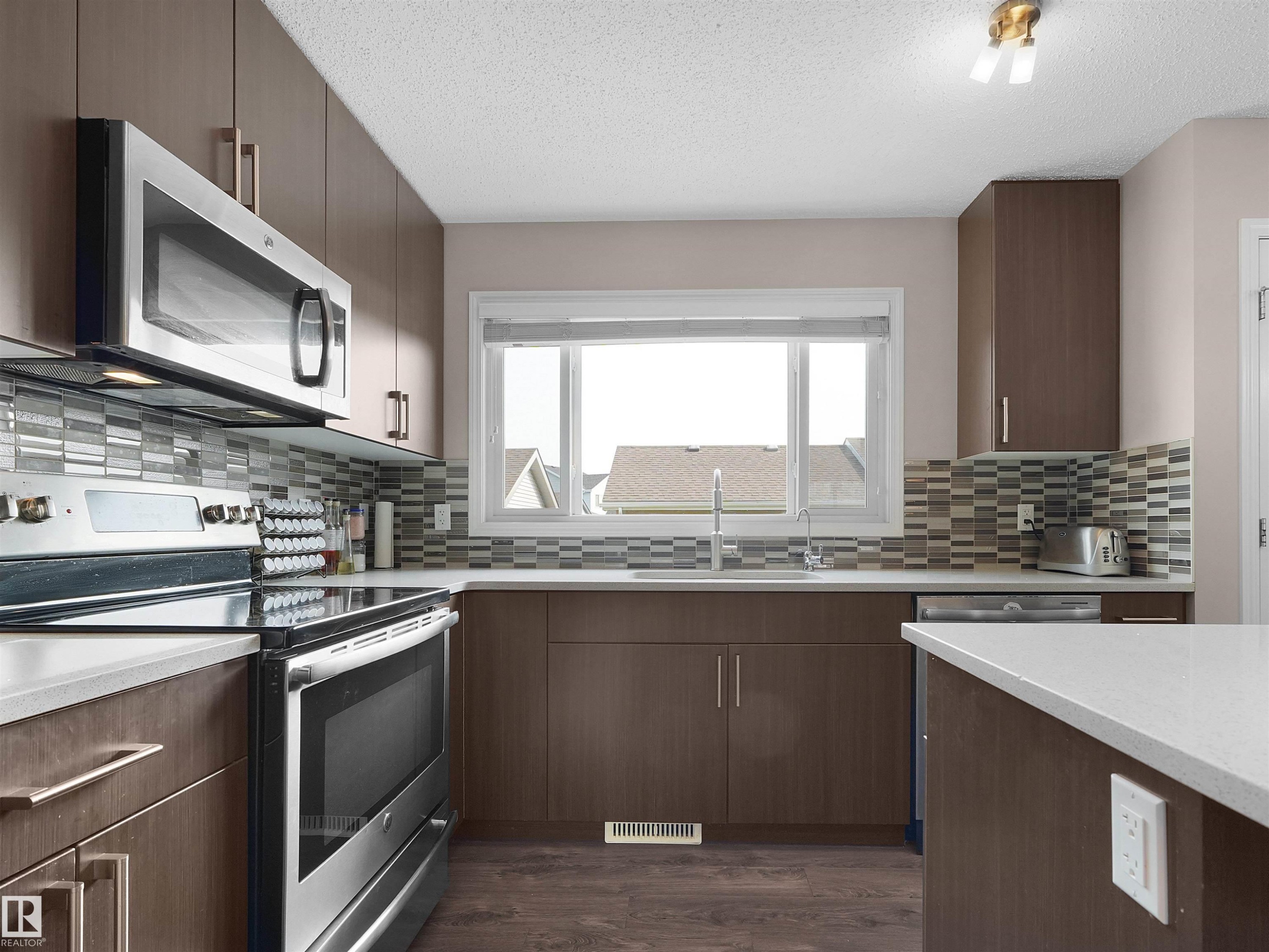 1318 Chappelle Boulevard Sw, Edmonton, AB