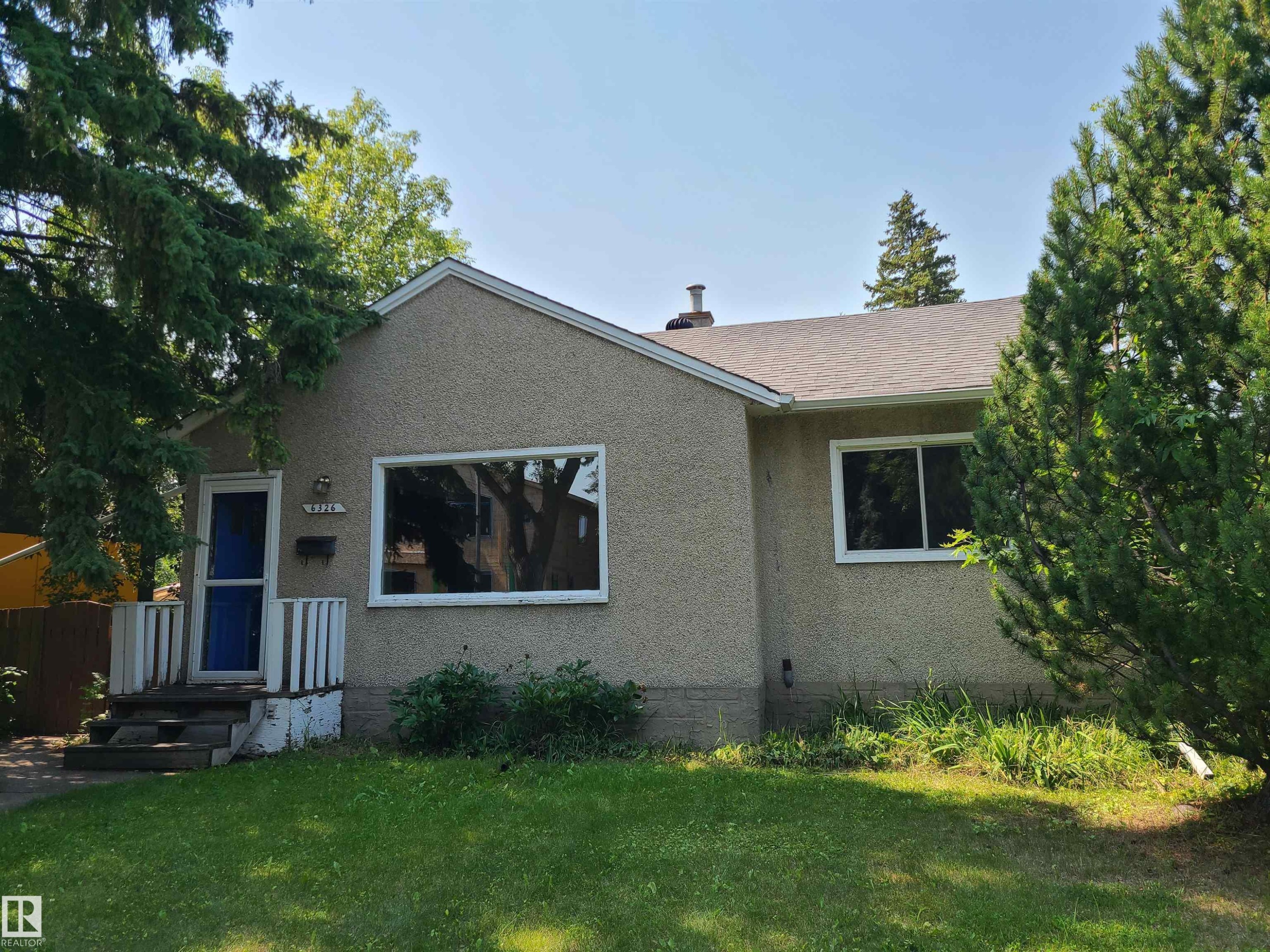 6326 109A Street Nw, Edmonton, AB - Outdoor