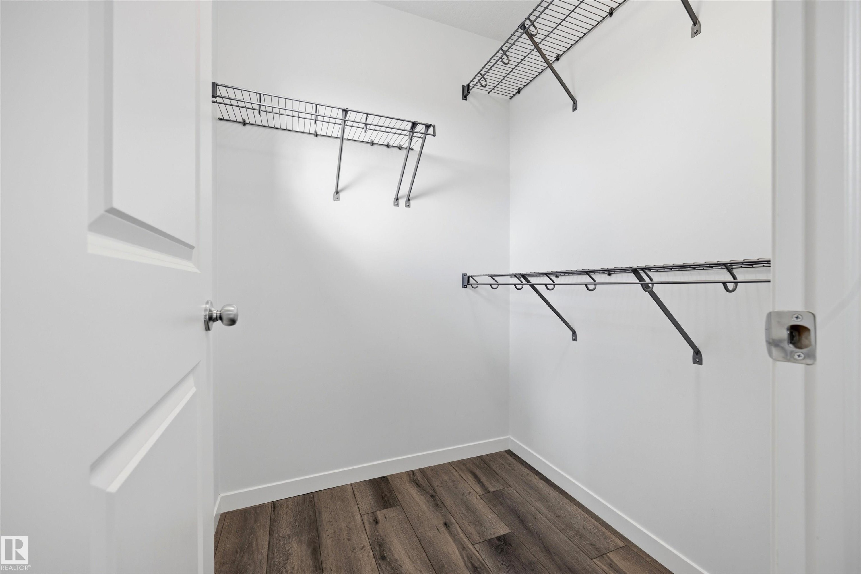 1246 Aster Boulevard Nw, Edmonton, AB - Indoor With Storage