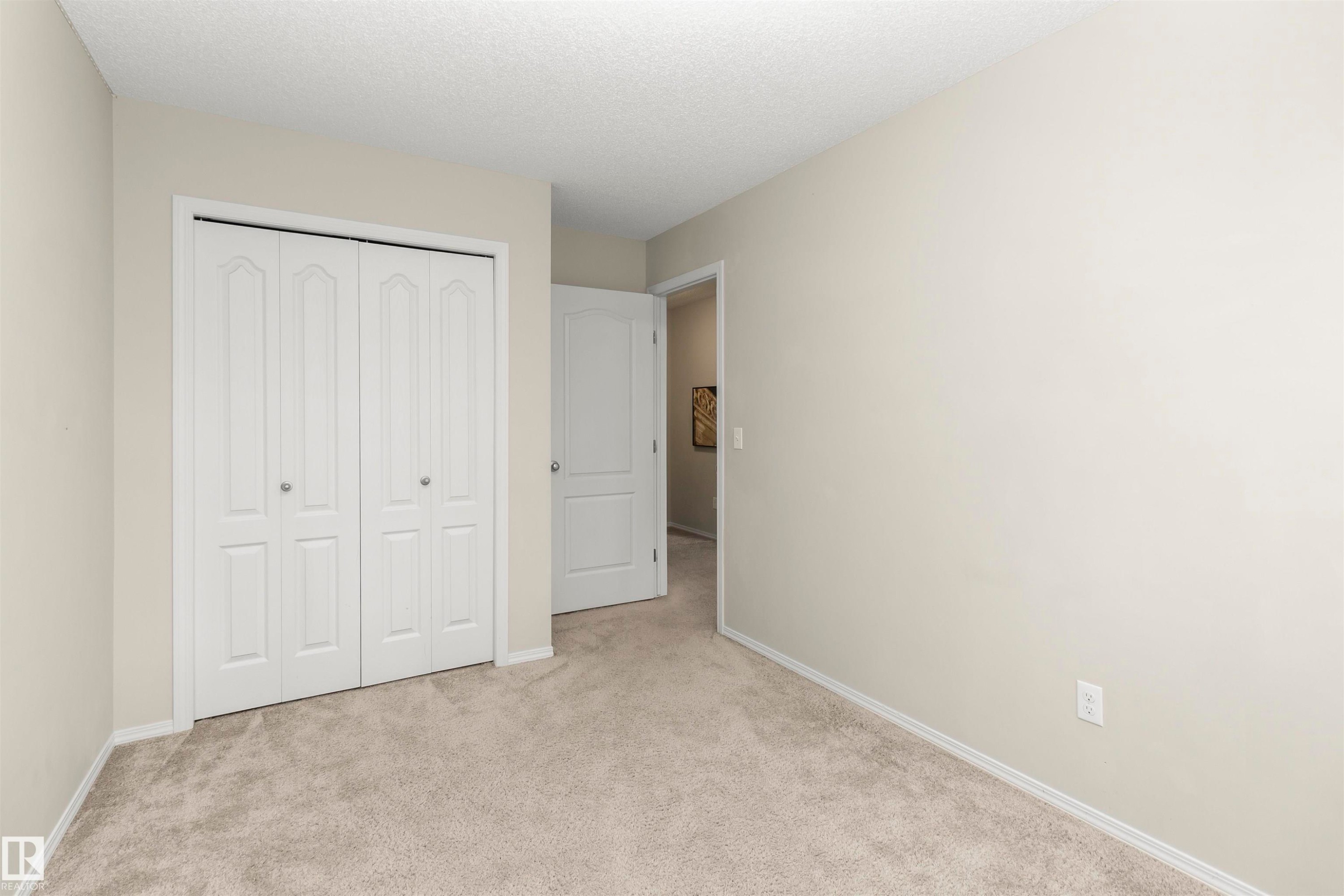 17205 73 Street Nw, Edmonton, AB - Indoor