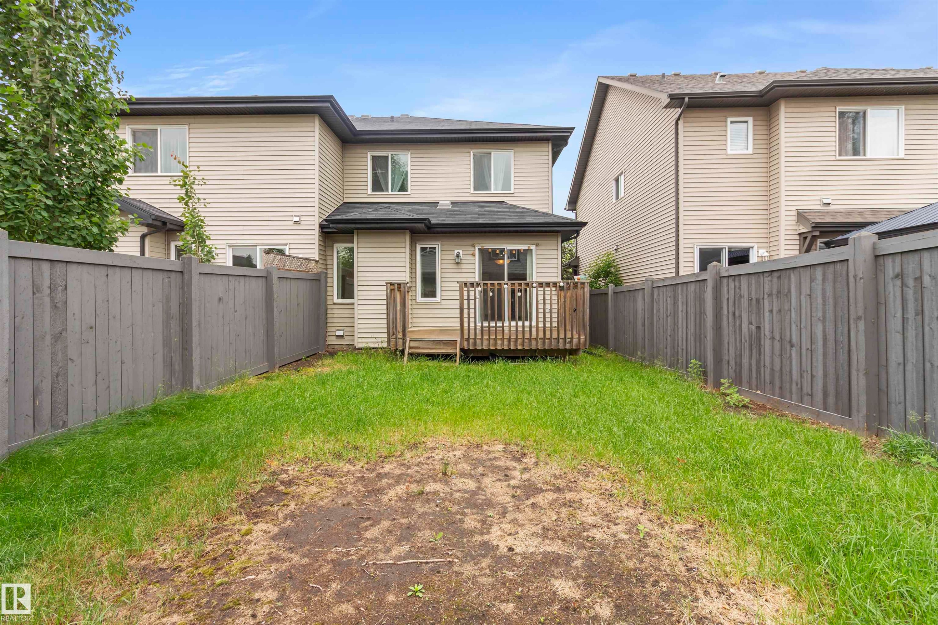 17205 73 Street Nw, Edmonton, AB - Outdoor