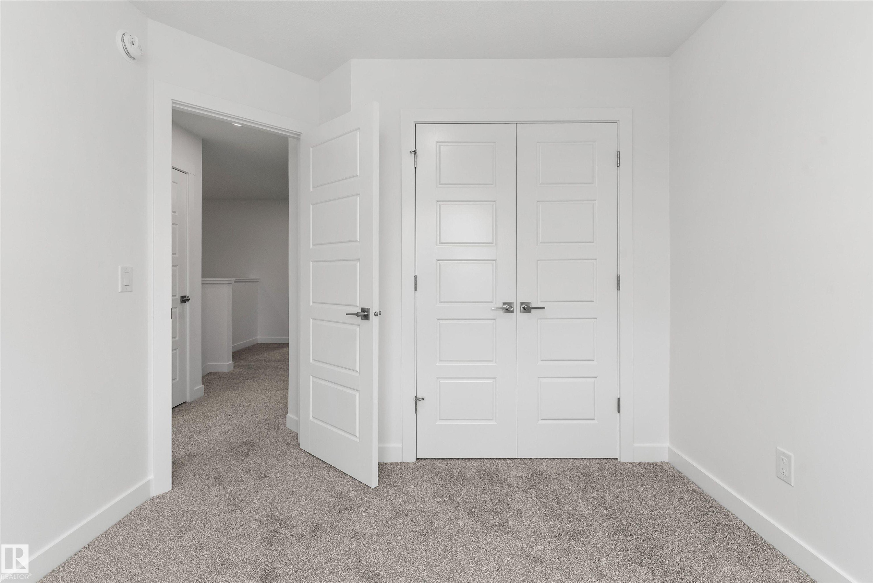 2033 Callihoo Link Sw, Edmonton, AB - Indoor Photo Showing Other Room