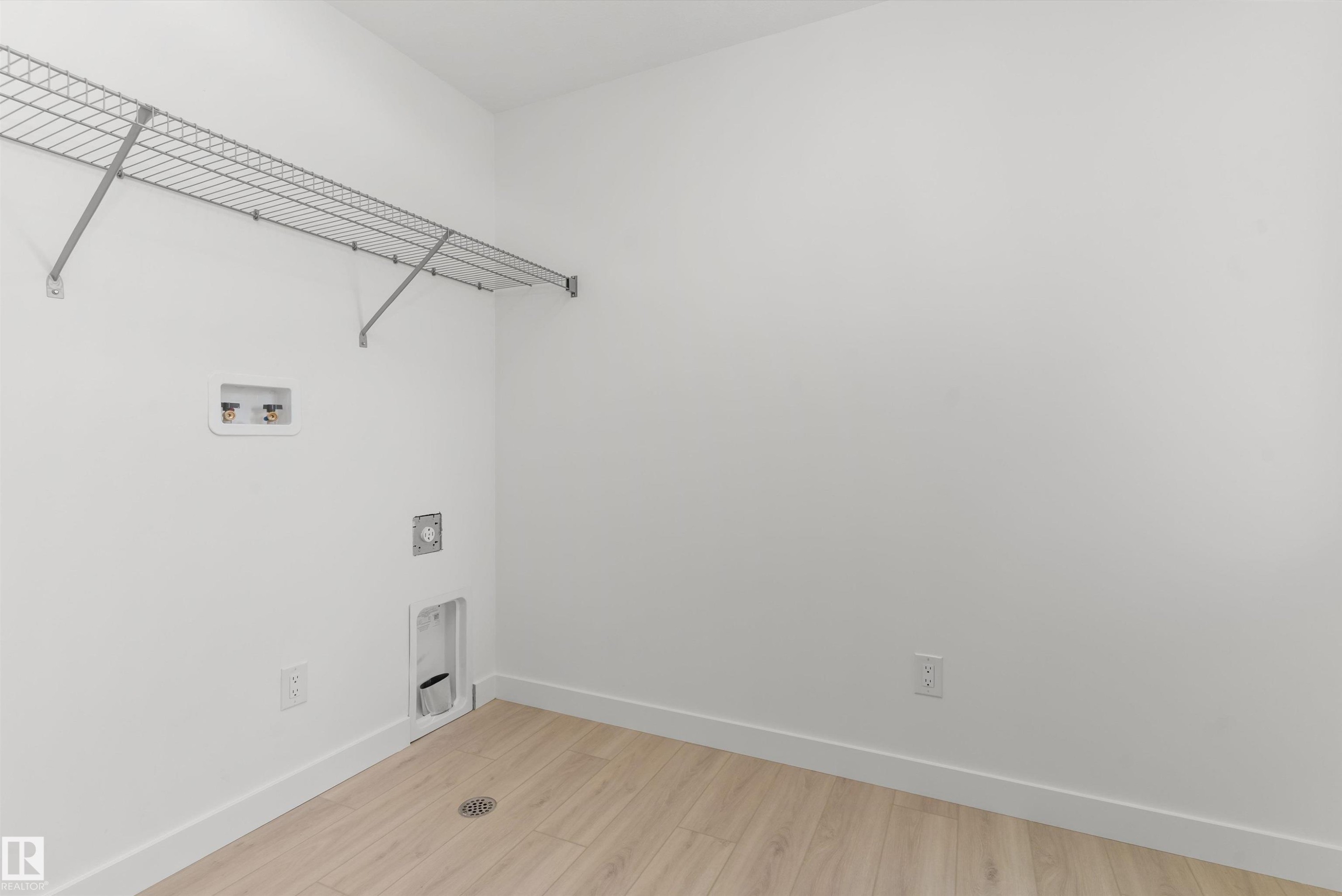 2033 Callihoo Link Sw, Edmonton, AB - Indoor