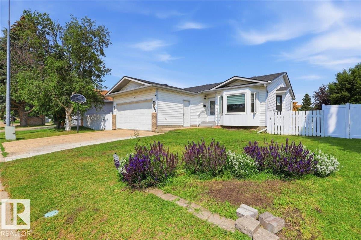 242 Northmount Drive, Wetaskiwin, AB - Outdoor
