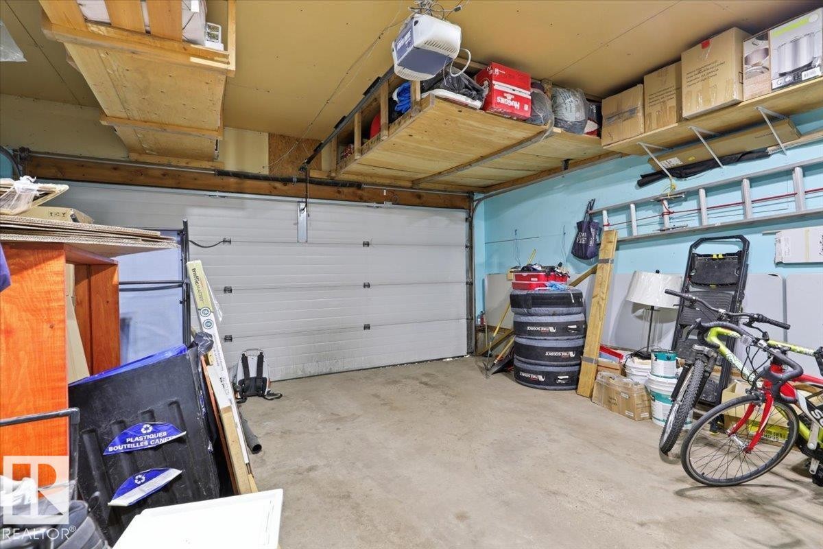 242 Northmount Drive, Wetaskiwin, AB - Indoor Photo Showing Garage