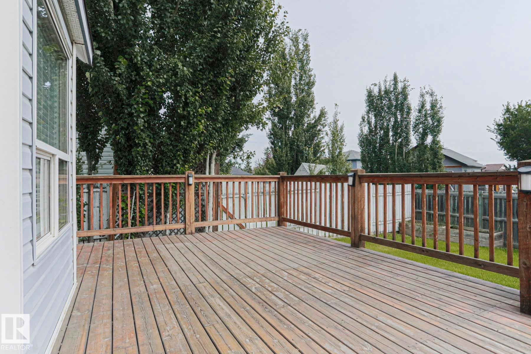 4 Landsdowne Drive, Spruce Grove, AB - Outdoor With Deck Patio Veranda With Exterior
