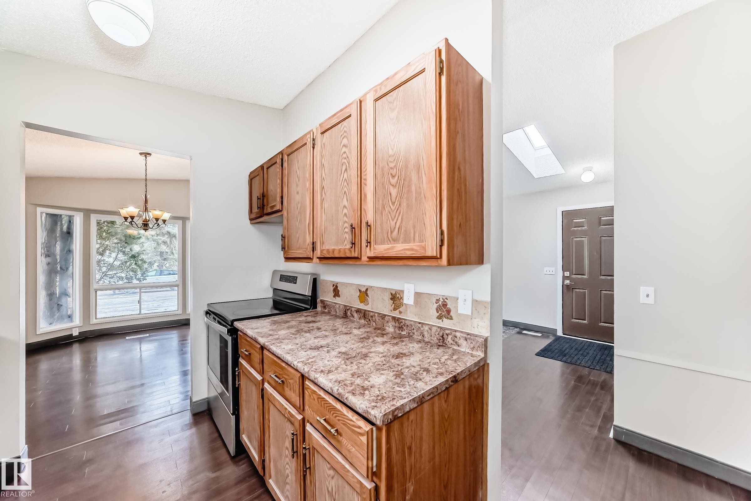 8516 190 Street Nw, Edmonton, AB