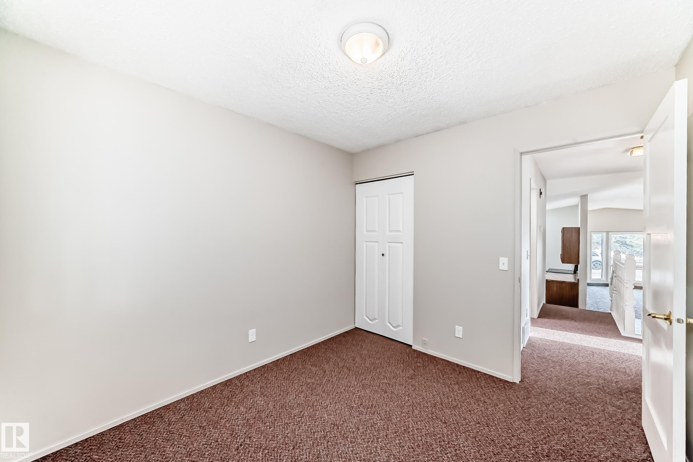 8516 190 Street Nw, Edmonton, AB