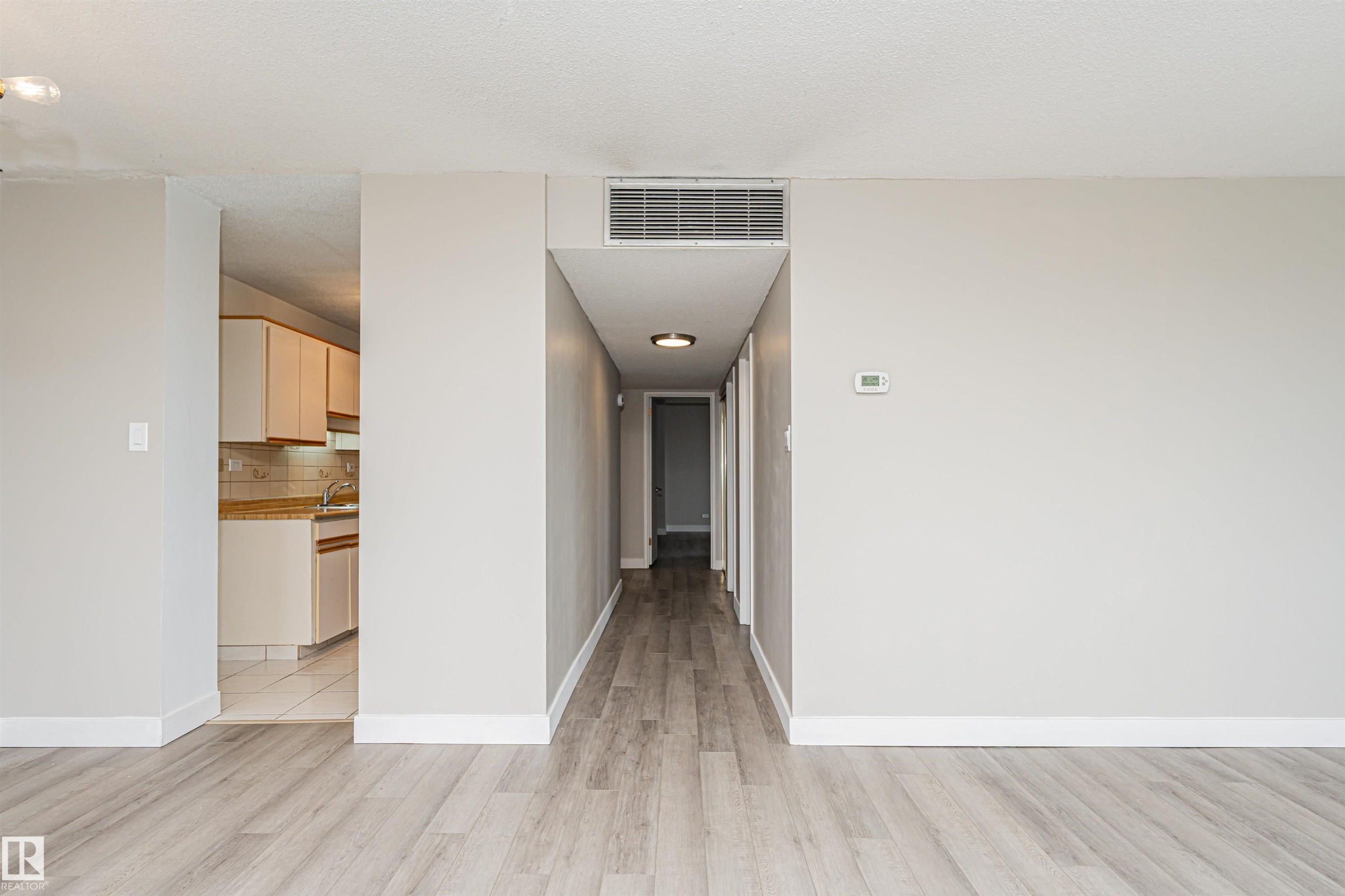 #1806 12303 Jasper Av Nw, Edmonton, AB - Indoor Photo Showing Other Room