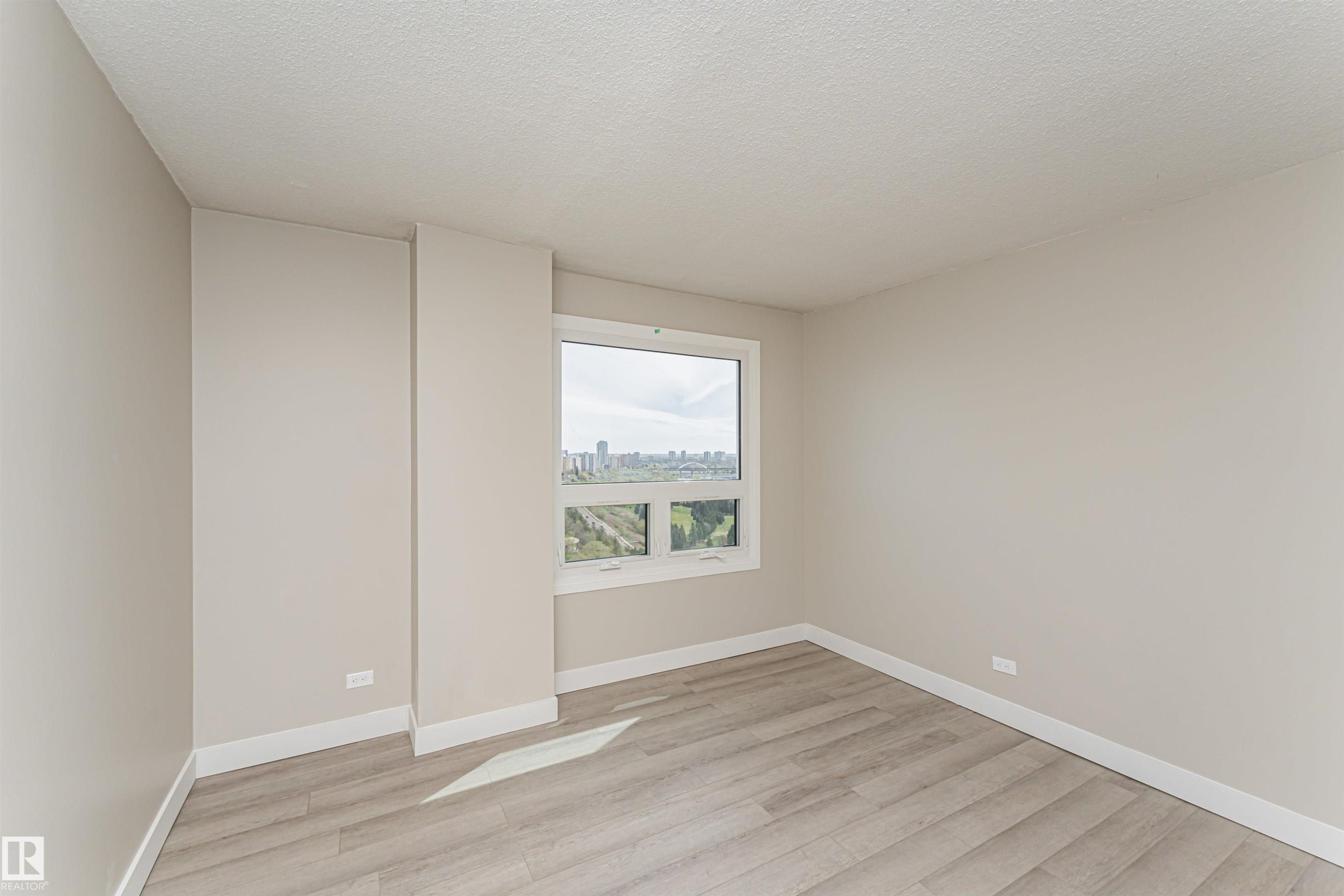 #1806 12303 Jasper Av Nw, Edmonton, AB - Indoor Photo Showing Other Room