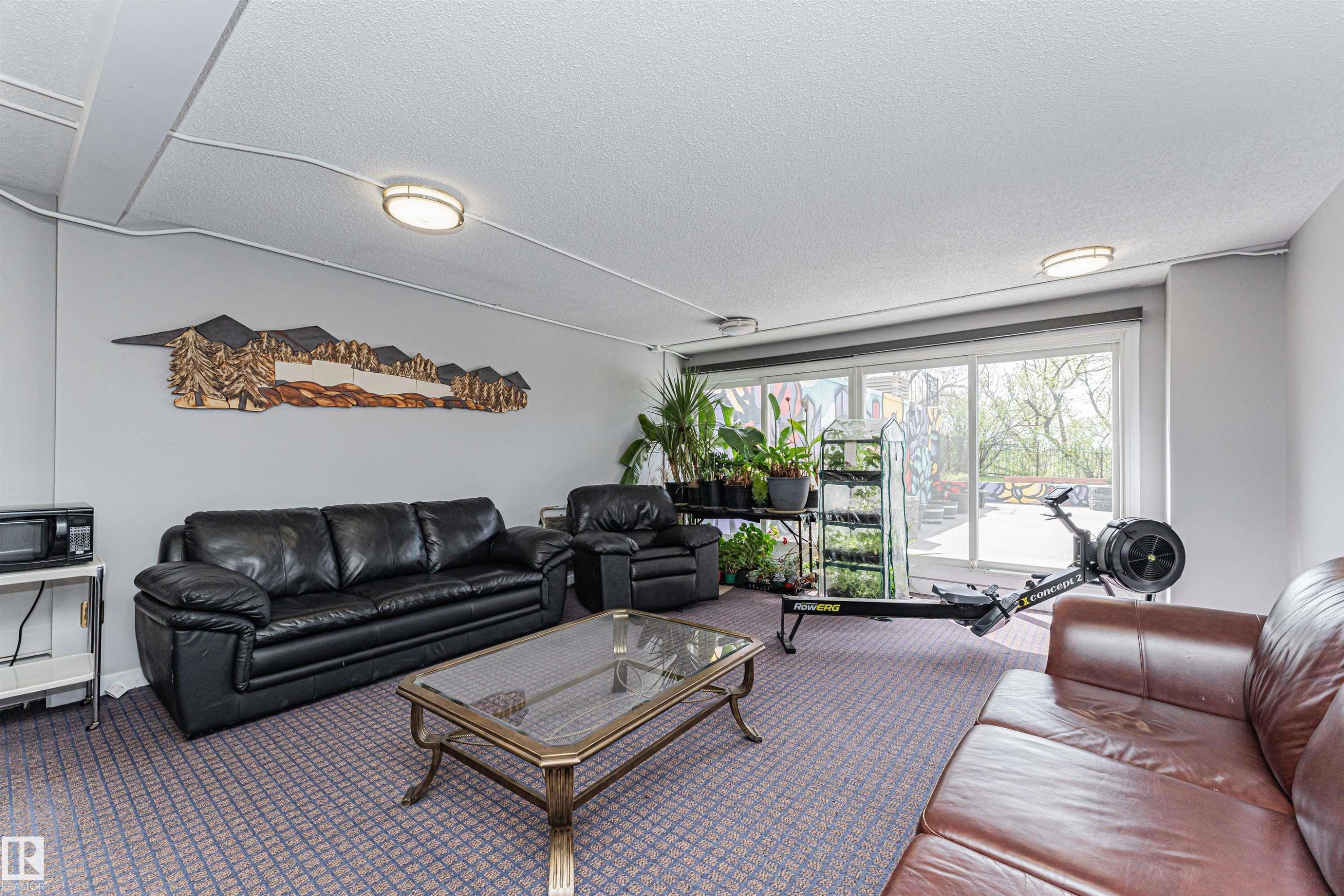 #1806 12303 Jasper Av Nw, Edmonton, AB - Indoor Photo Showing Living Room