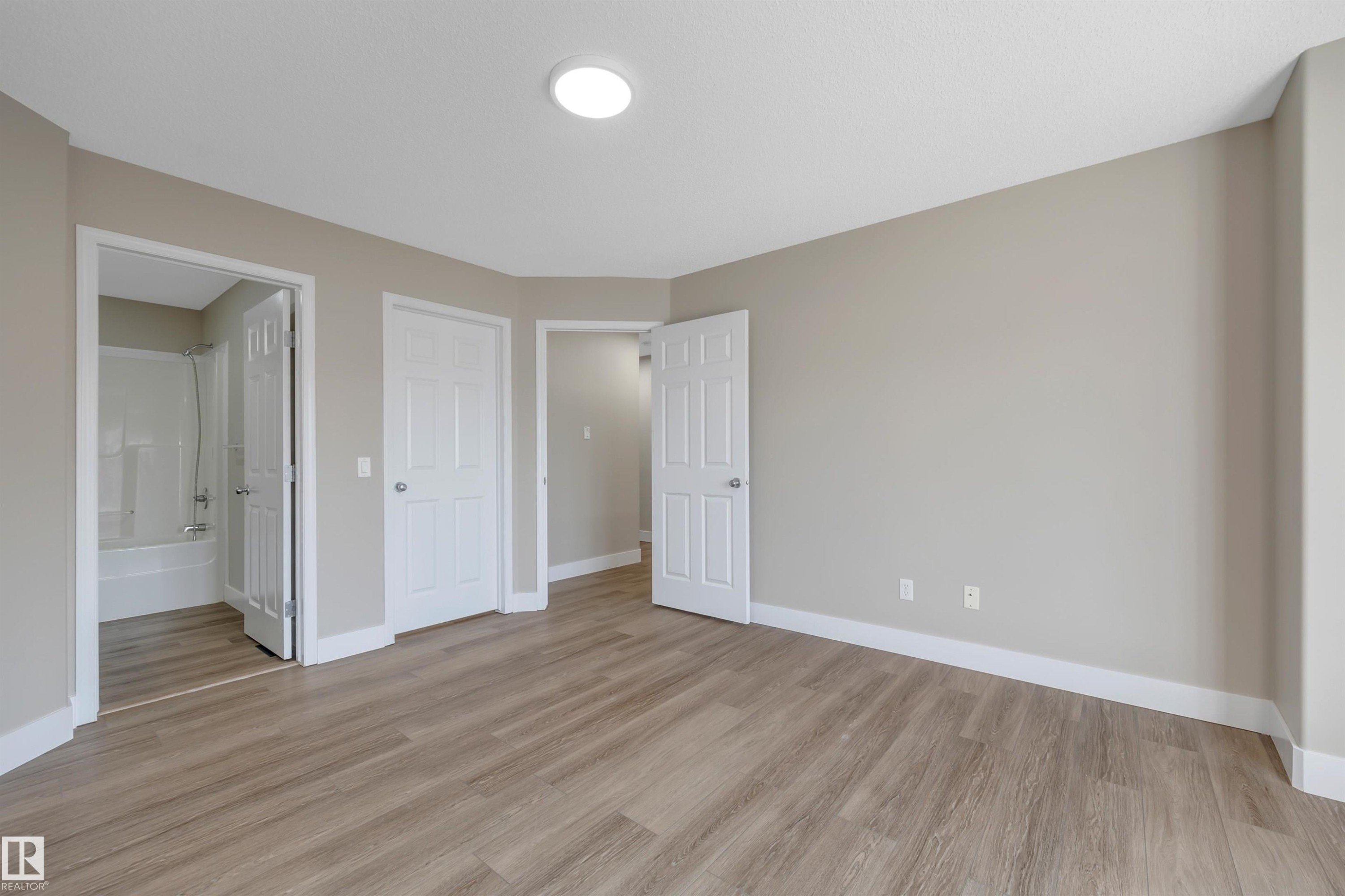 #23 5102 30 Av, Beaumont, AB - Indoor Photo Showing Other Room