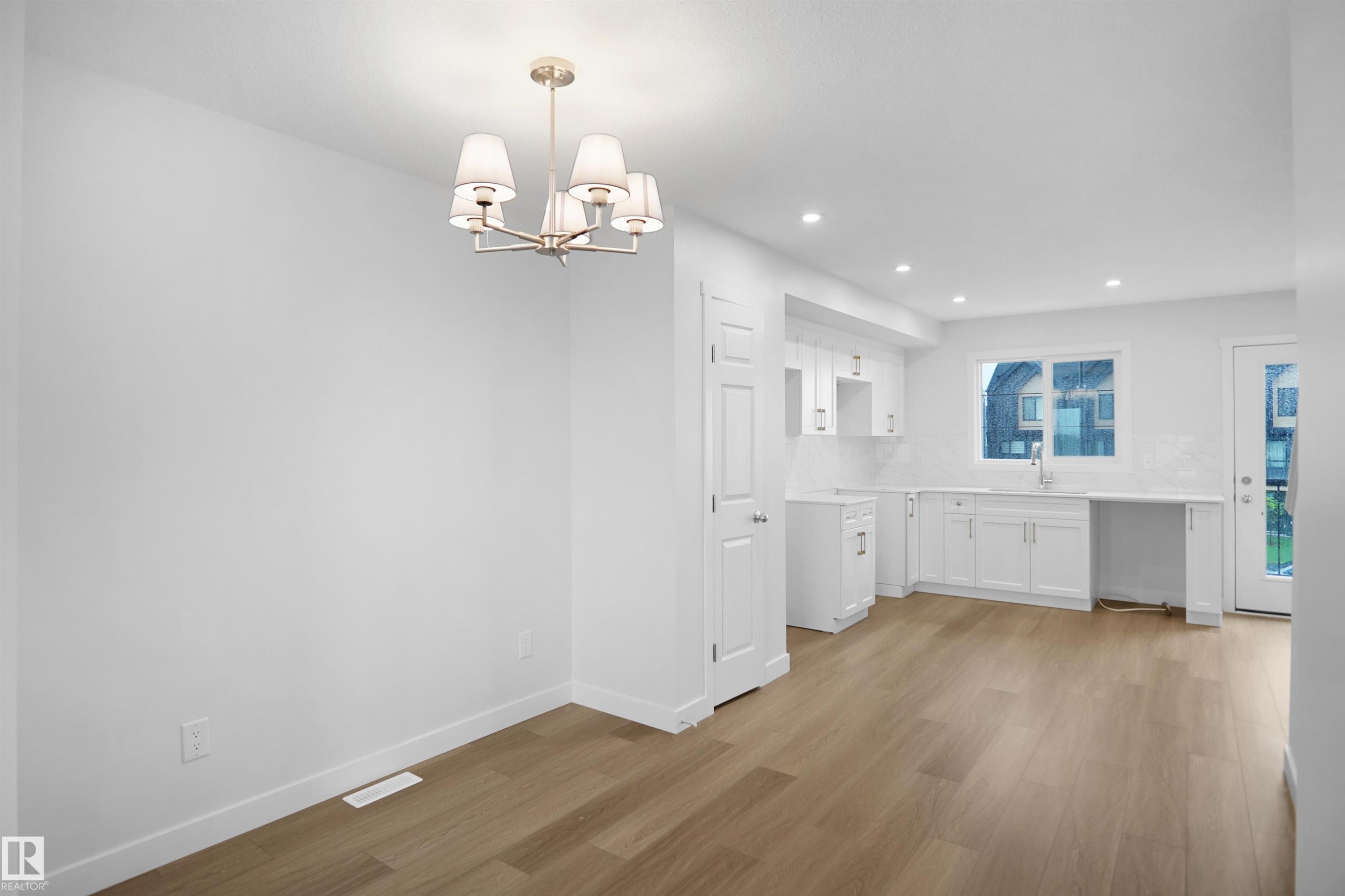 5139 River'S Edge Way Nw, Edmonton, AB - Indoor Photo Showing Other Room