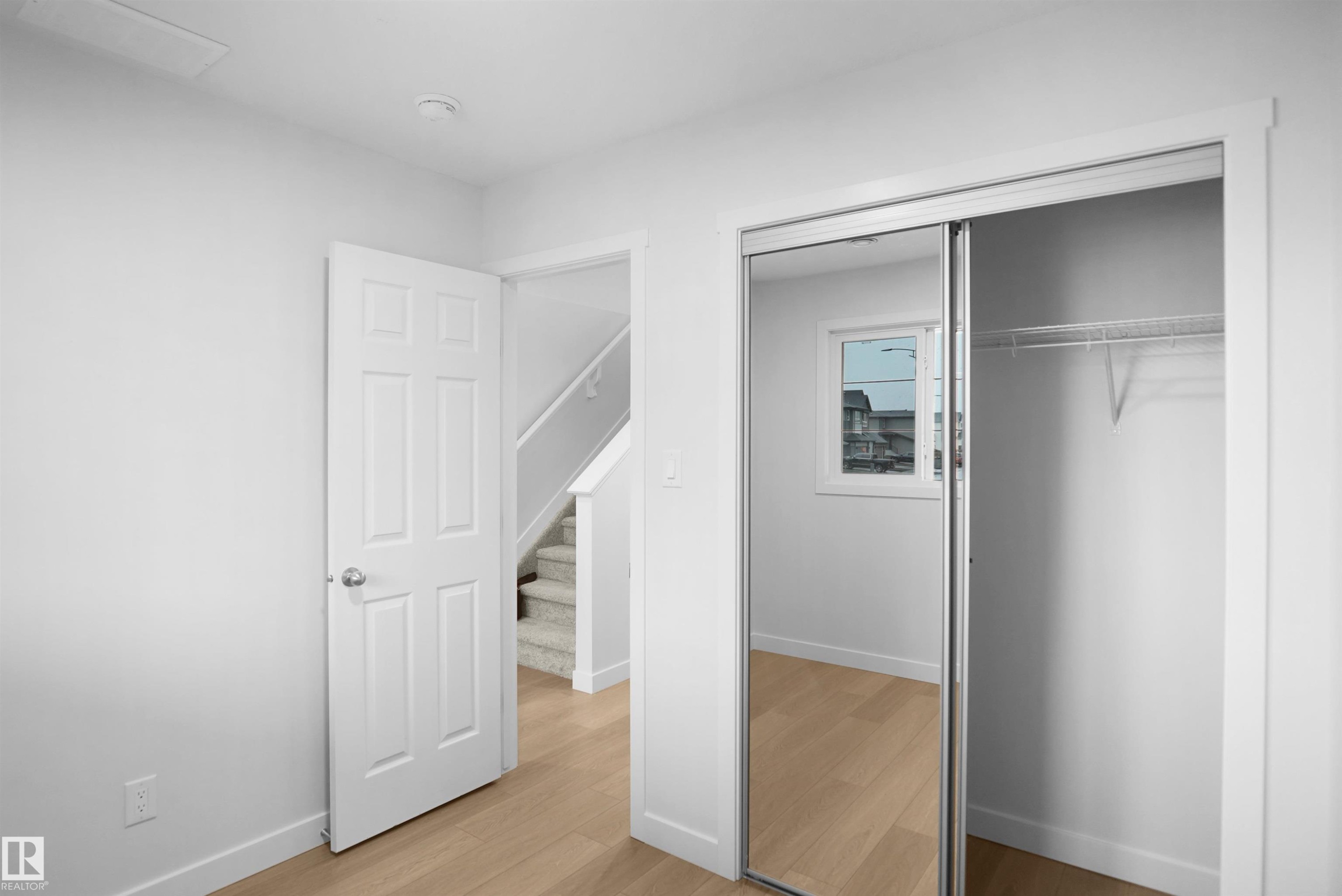 5139 River'S Edge Way Nw, Edmonton, AB - Indoor Photo Showing Other Room