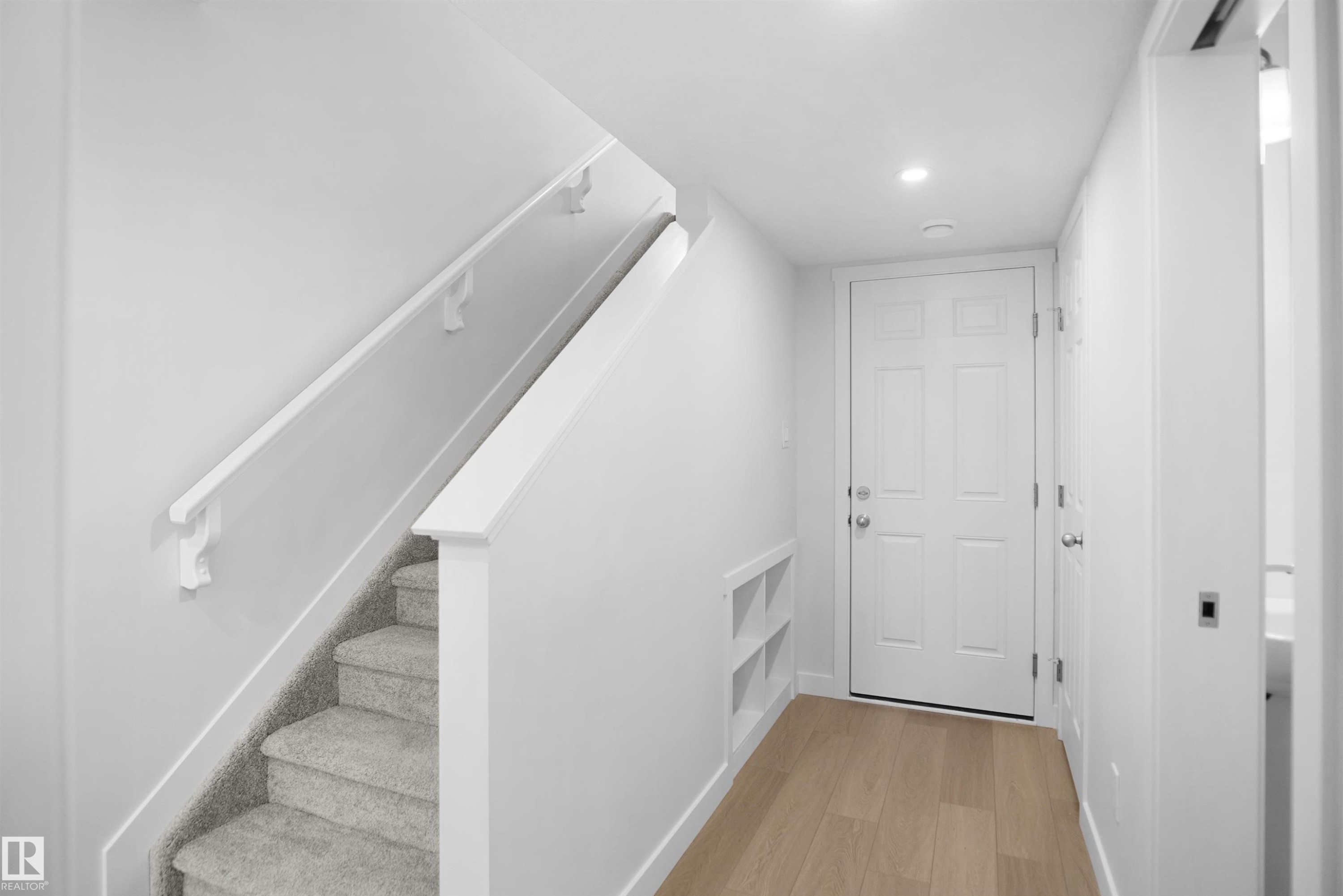5139 River'S Edge Way Nw, Edmonton, AB - Indoor Photo Showing Other Room