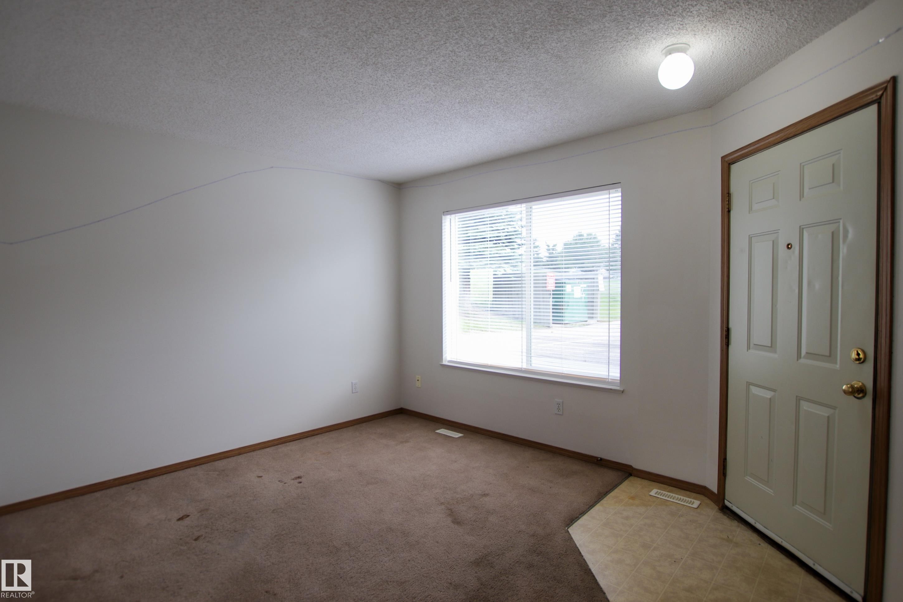 #408 610 King St, Spruce Grove, AB - Indoor Photo Showing Other Room