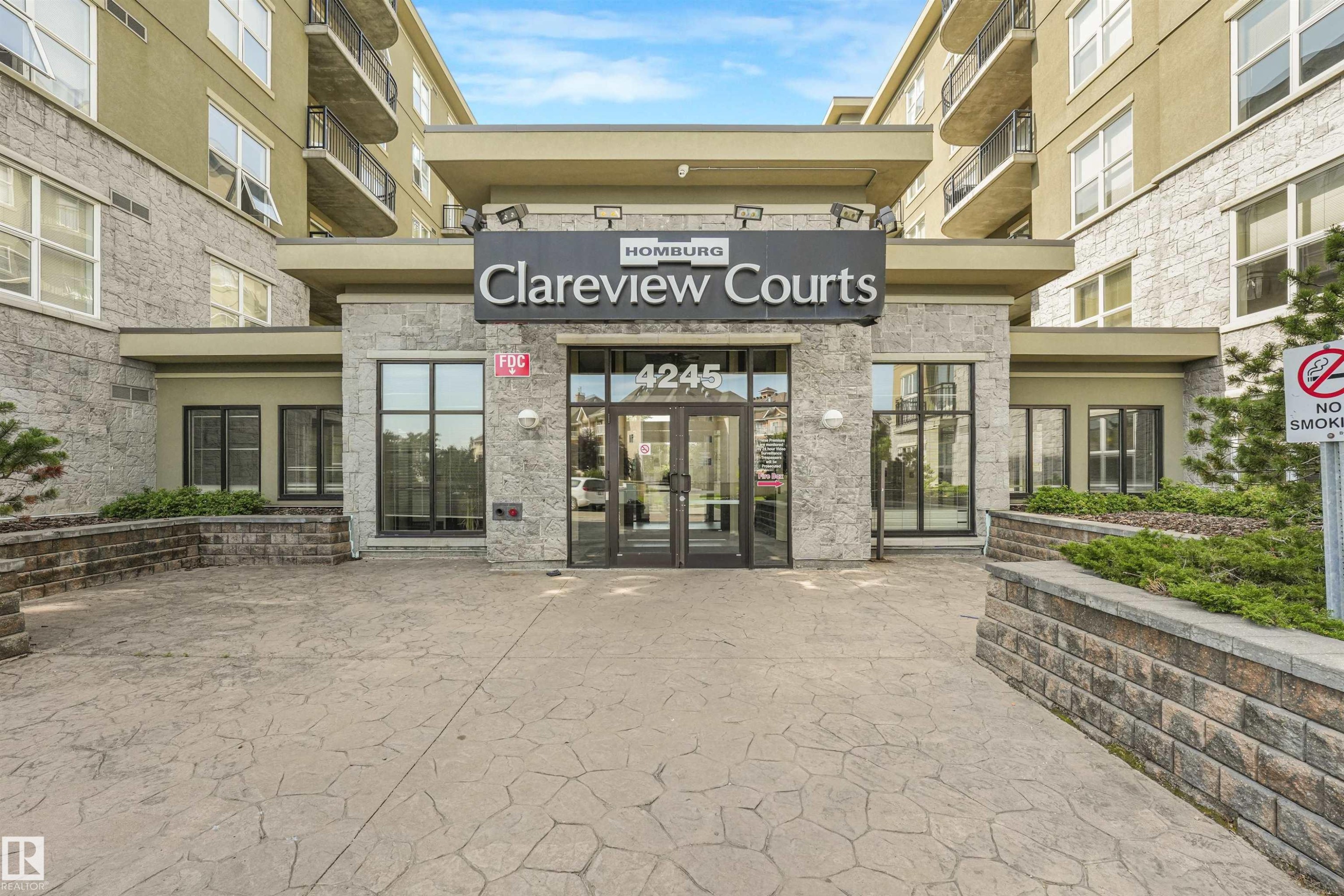#2-208 4245 139 Av Nw, Edmonton, AB - Outdoor