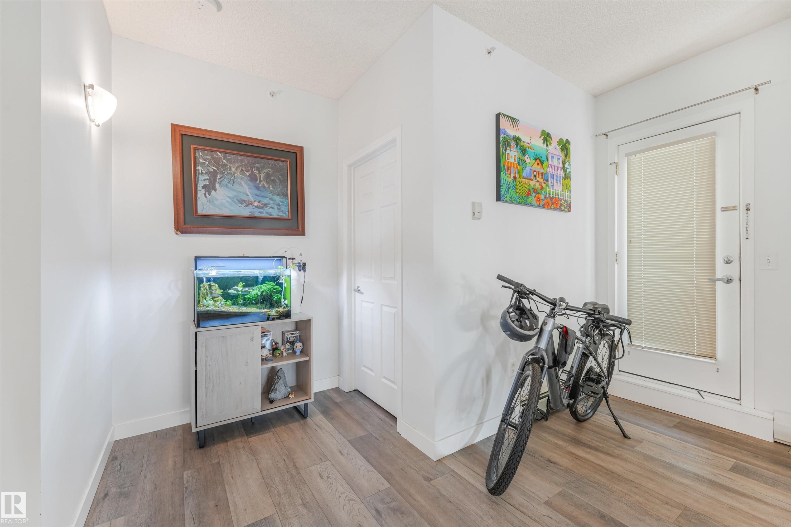 #2-208 4245 139 Av Nw, Edmonton, AB - Indoor Photo Showing Other Room