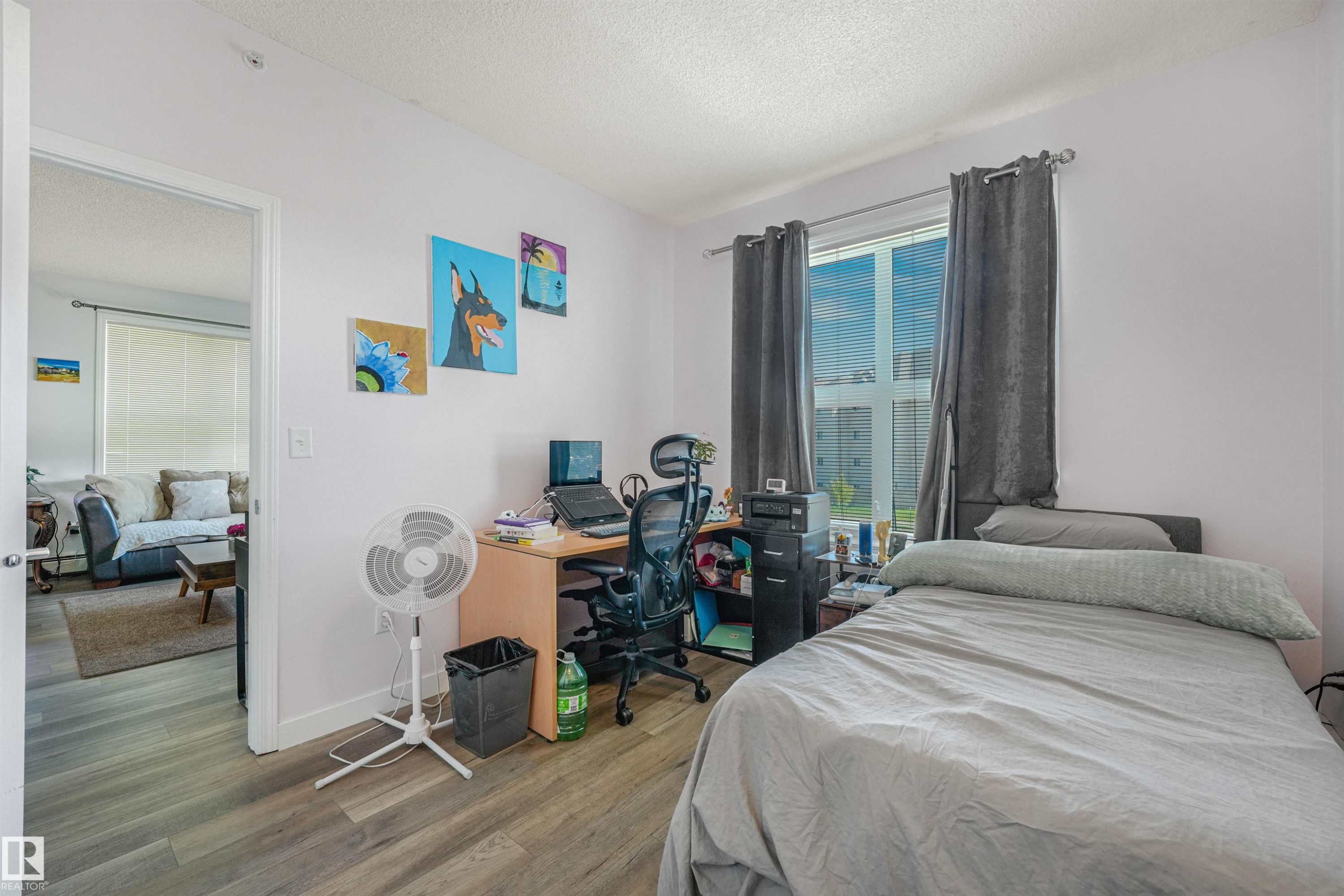 #2-208 4245 139 Av Nw, Edmonton, AB - Indoor Photo Showing Bedroom