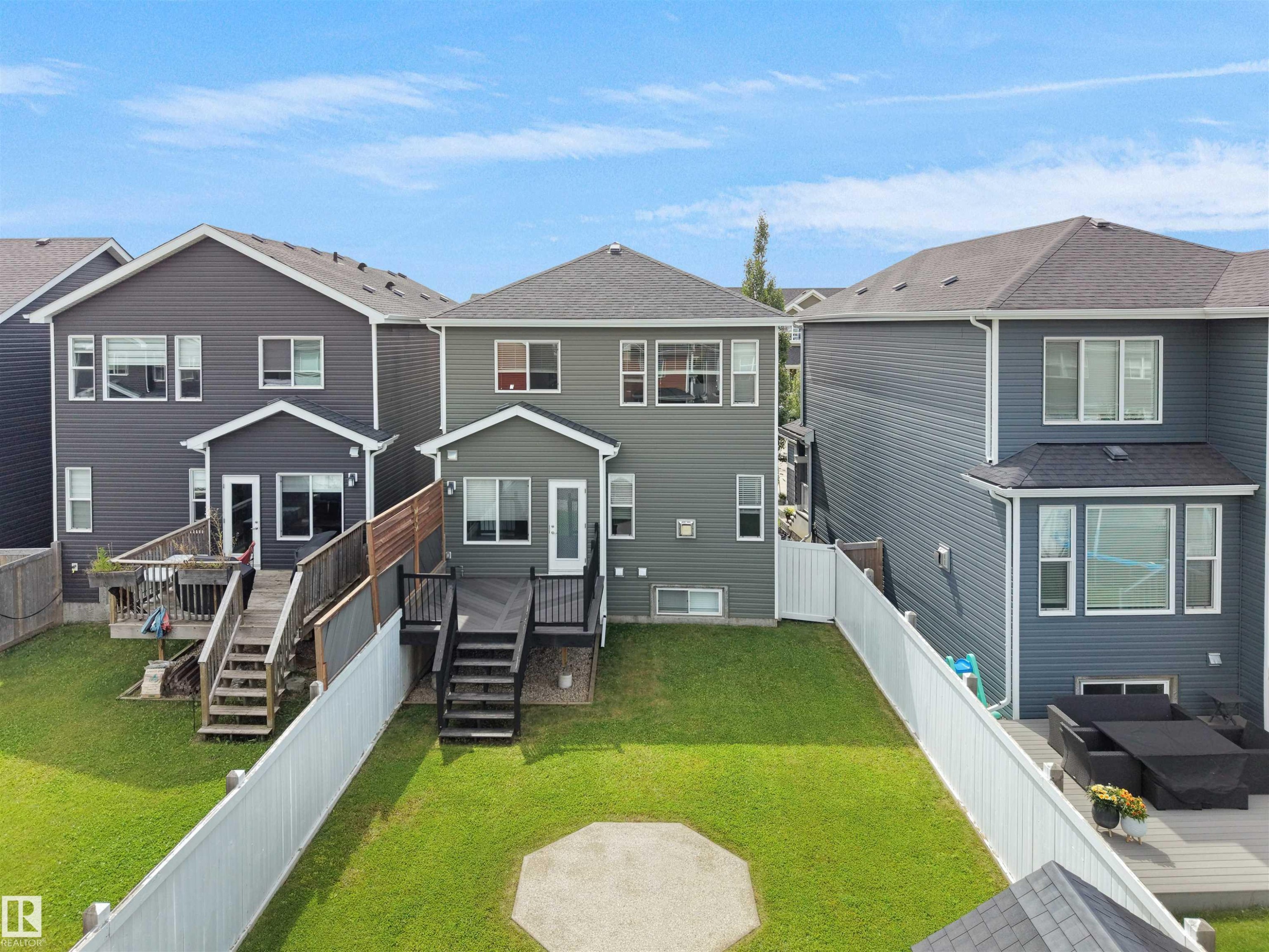 428 Simpkins Link, Leduc, AB - Outdoor