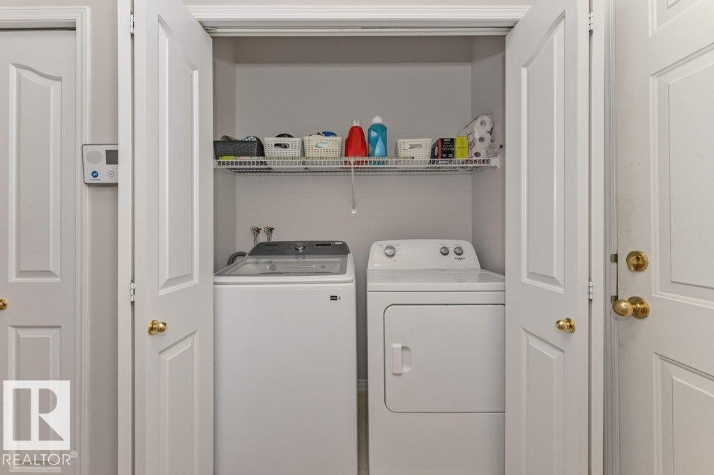1072 Barnes Way Sw, Edmonton, AB - Indoor Photo Showing Laundry Room
