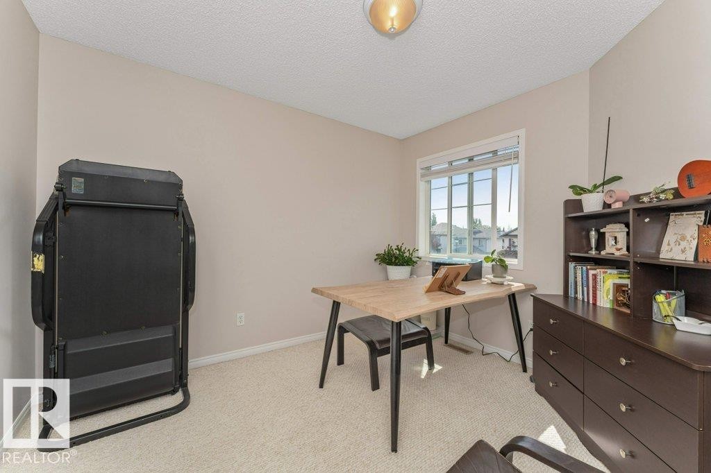 1072 Barnes Way Sw, Edmonton, AB - Indoor Photo Showing Office