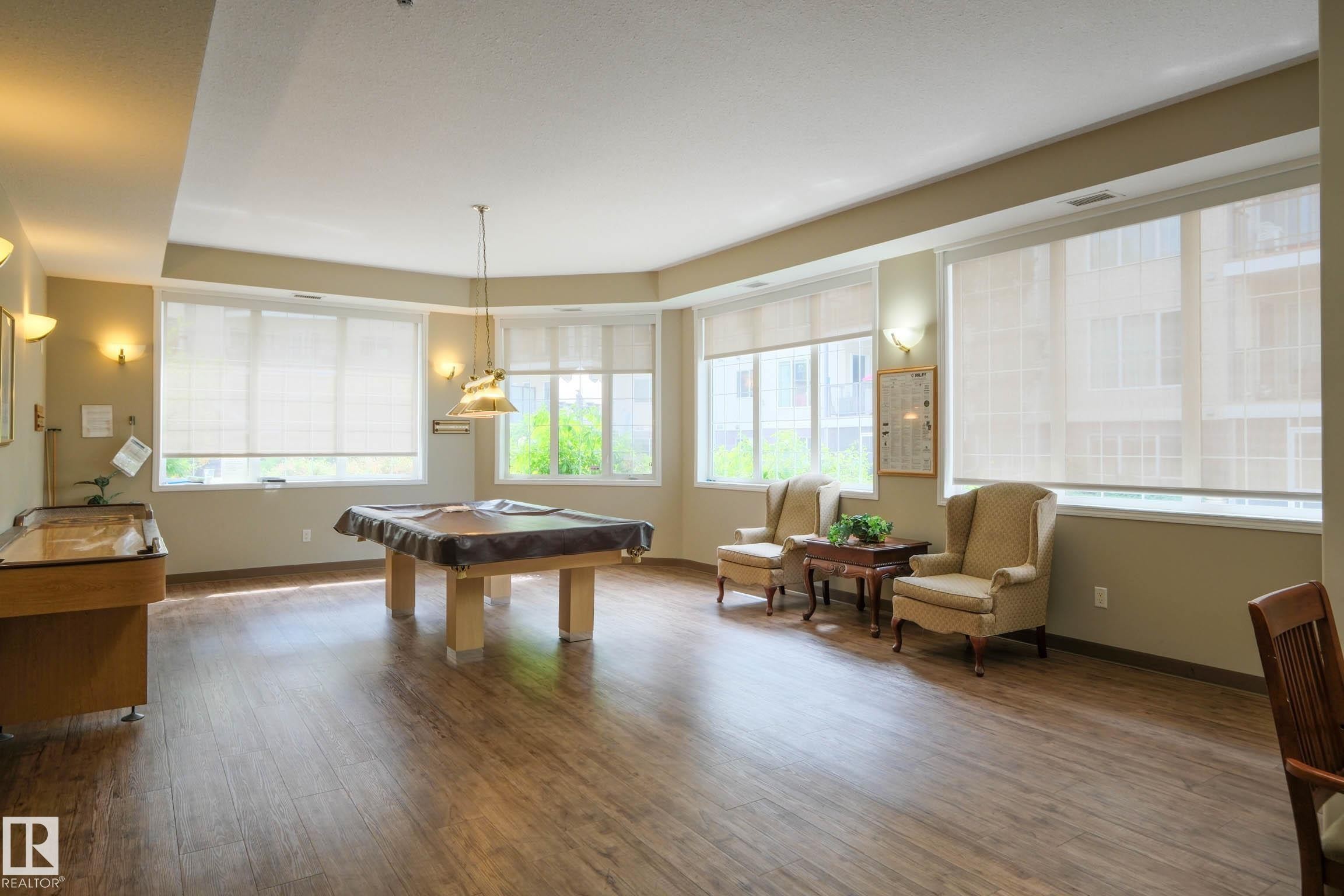 #209 237 Youville Dr E Nw, Edmonton, AB - Indoor Photo Showing Other Room