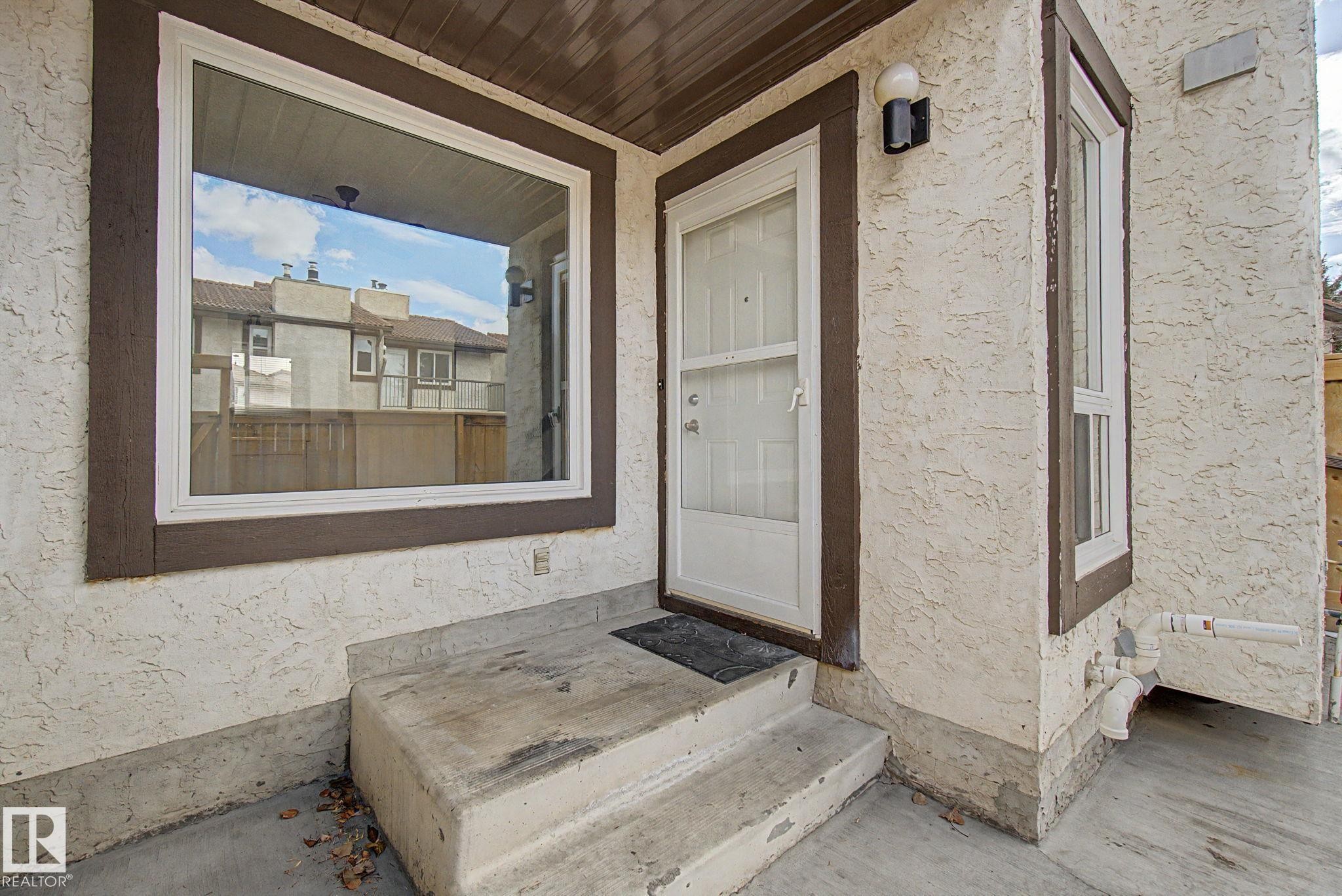 2932 36 Street Nw, Edmonton, AB - Outdoor With Exterior