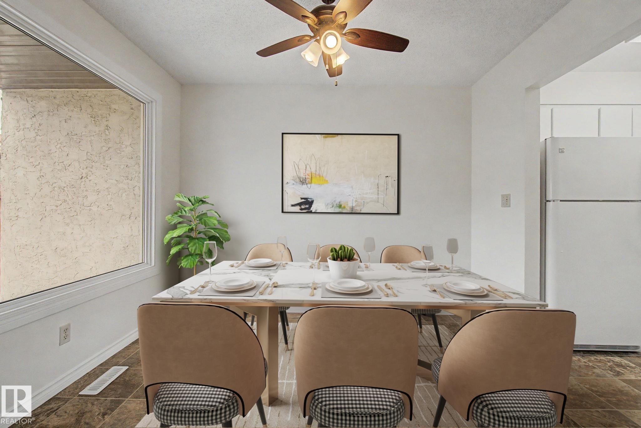 2932 36 Street Nw, Edmonton, AB - Indoor