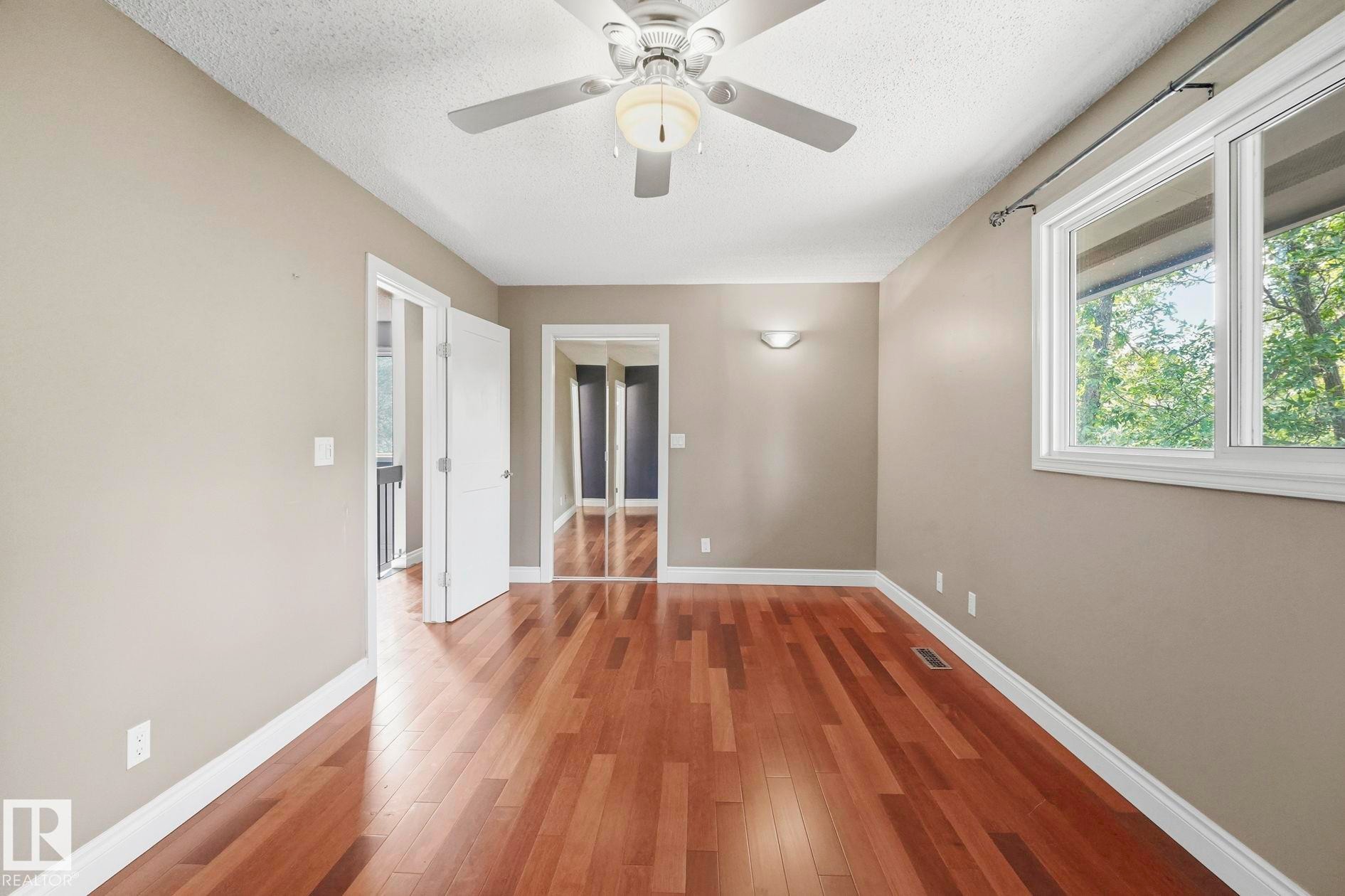 48 Glaewyn Estates, St. Albert, AB - Indoor Photo Showing Other Room