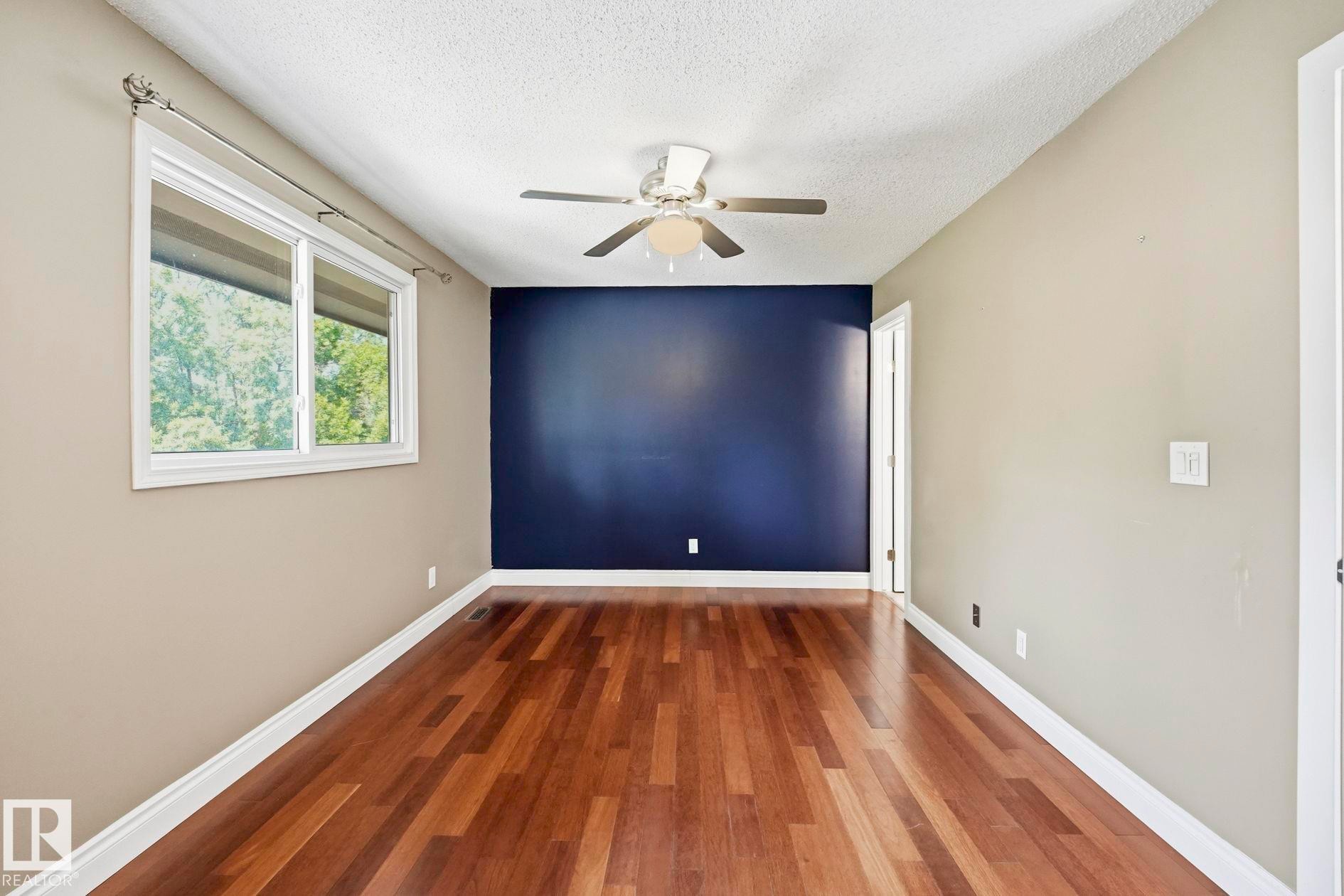 48 Glaewyn Estates, St. Albert, AB - Indoor Photo Showing Other Room