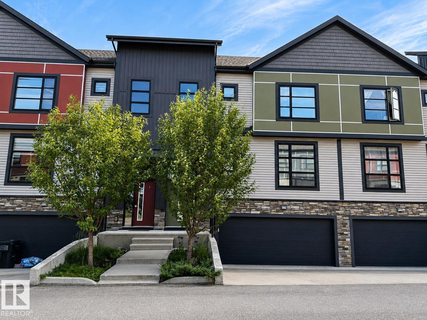 #2 14715 125 St Nw, Edmonton, AB - Outdoor With Facade