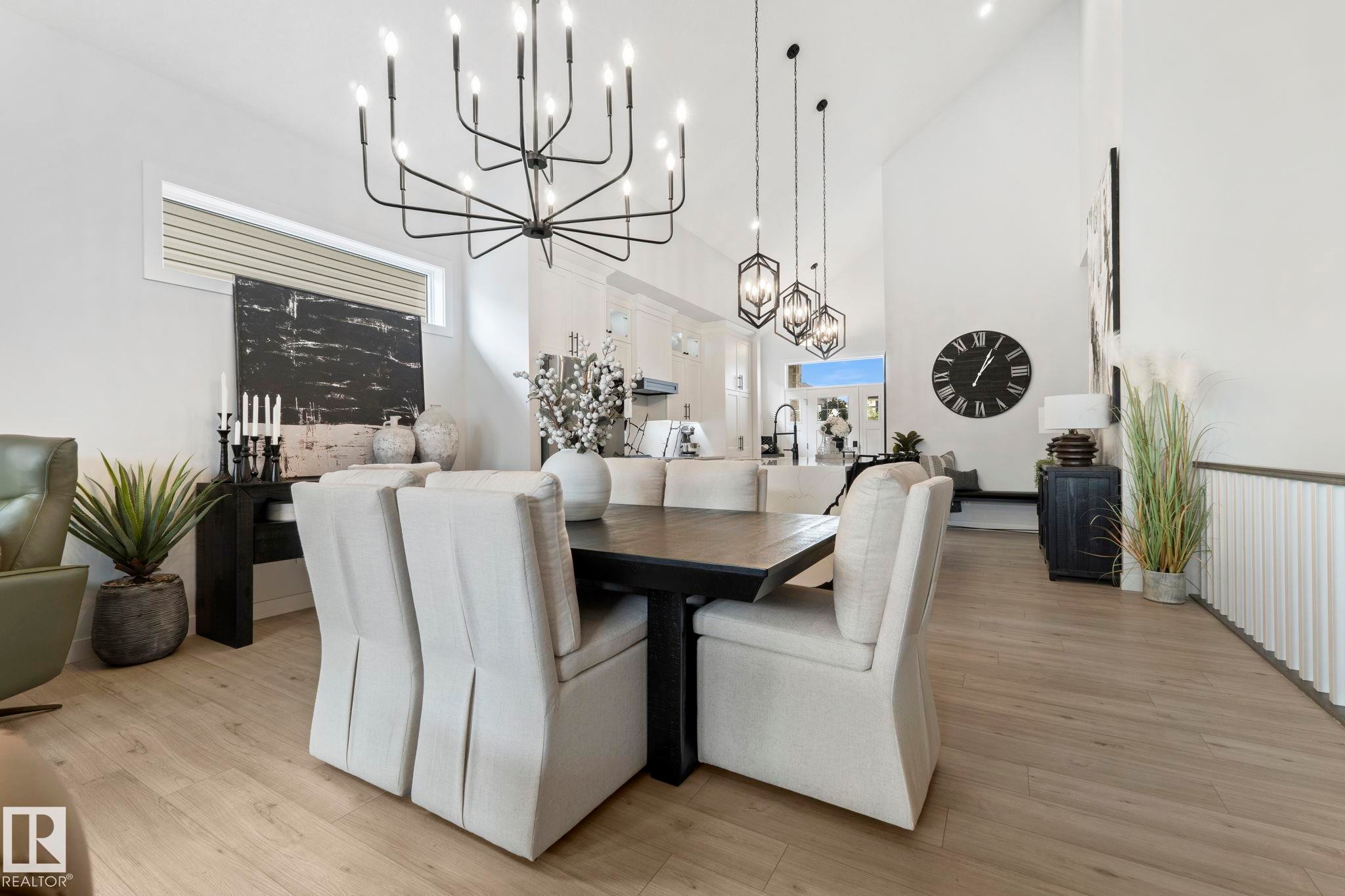 55 Maple Crescent, Gibbons, AB - Indoor Photo Showing Dining Room