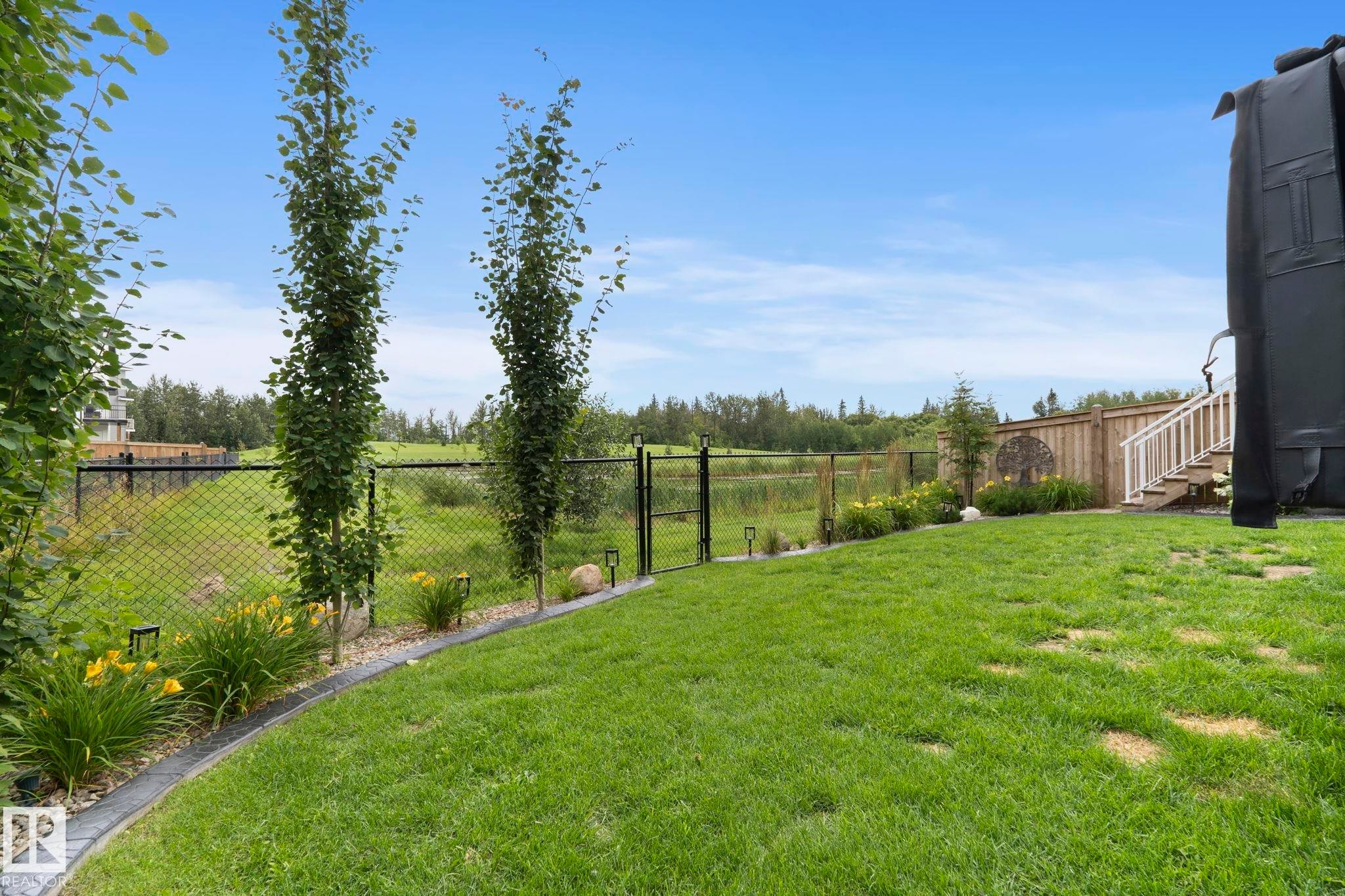 55 Maple Crescent, Gibbons, AB - Outdoor