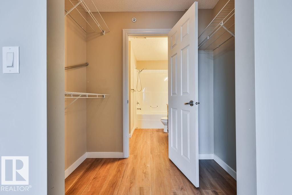 #411 2204 44 Av Nw, Edmonton, AB - Indoor