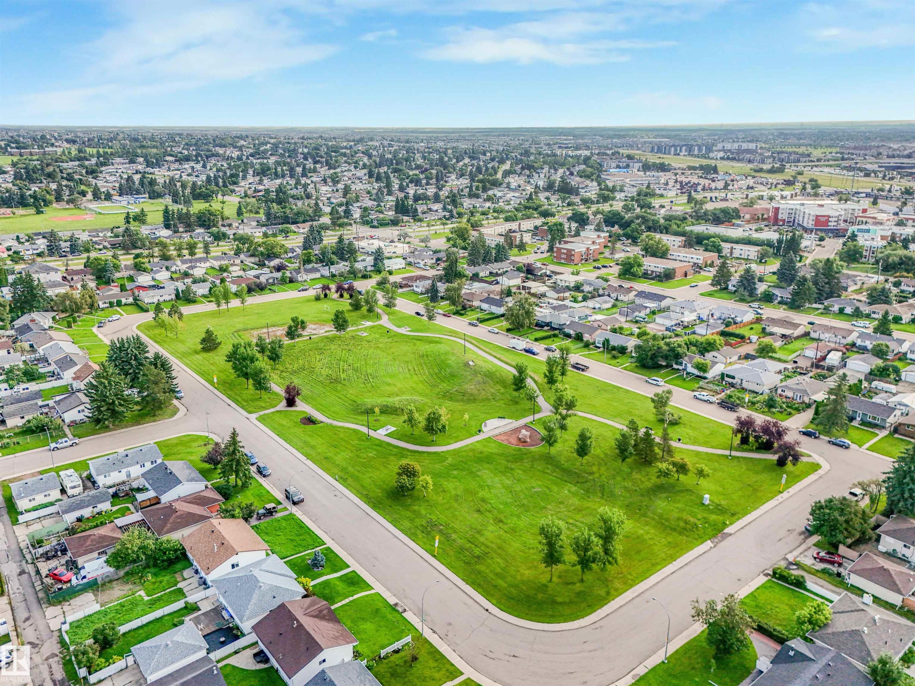 6206 132 Avenue Nw, Edmonton, AB - Outdoor With View