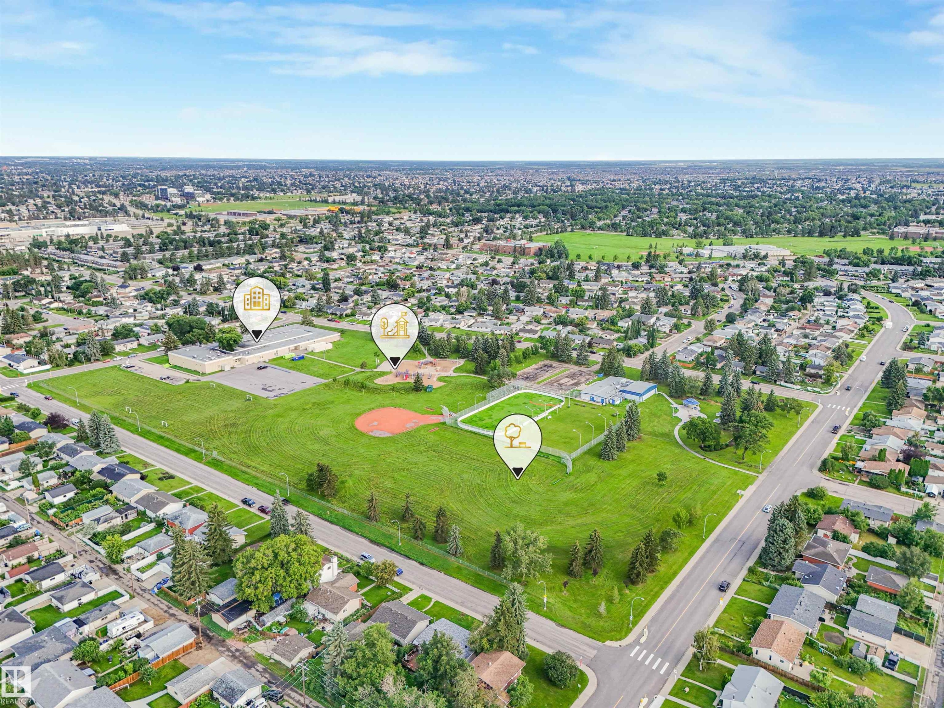 6206 132 Avenue Nw, Edmonton, AB - Outdoor With View