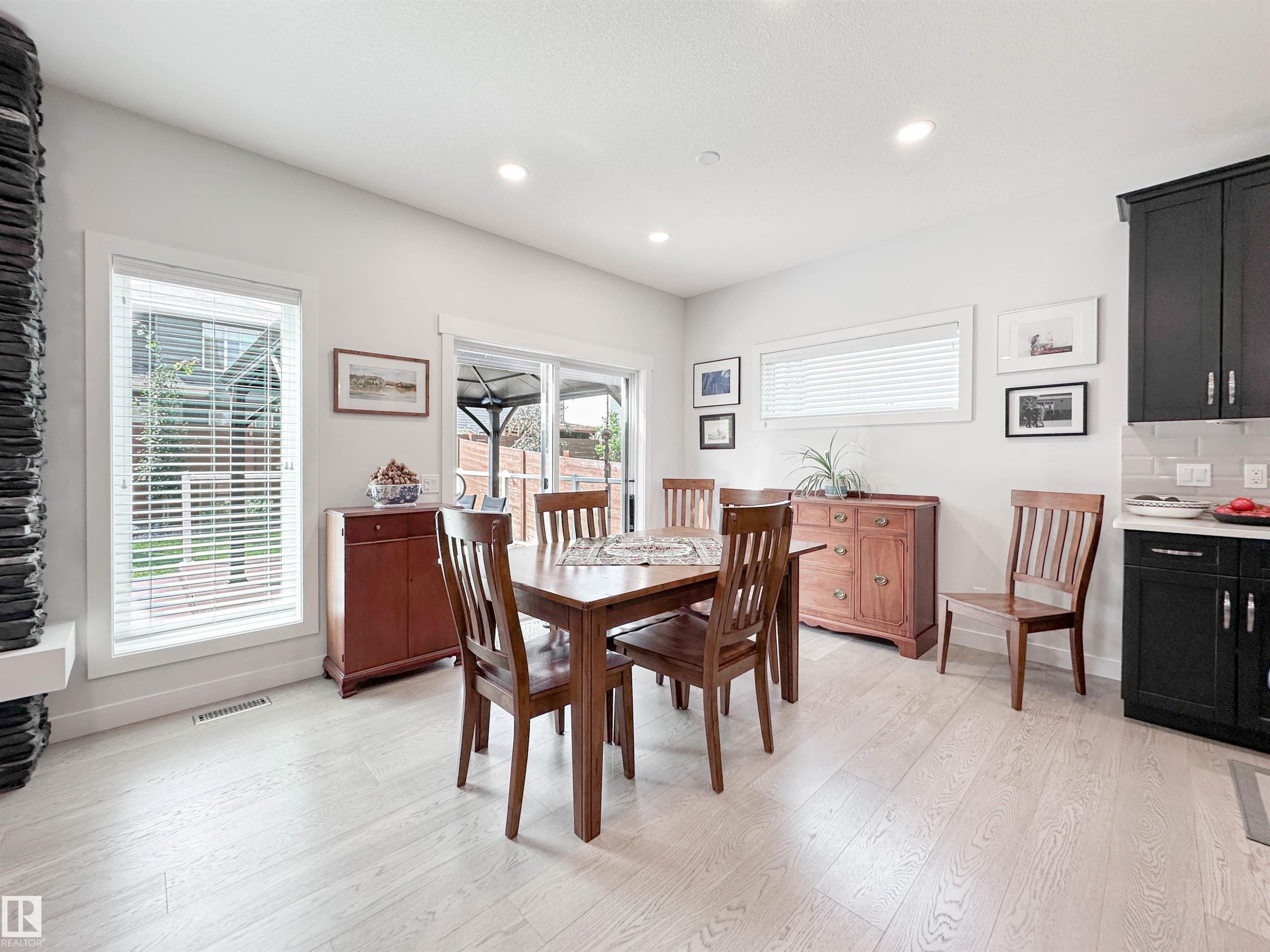 134 Joyal Way, St. Albert, AB - Indoor Photo Showing Dining Room