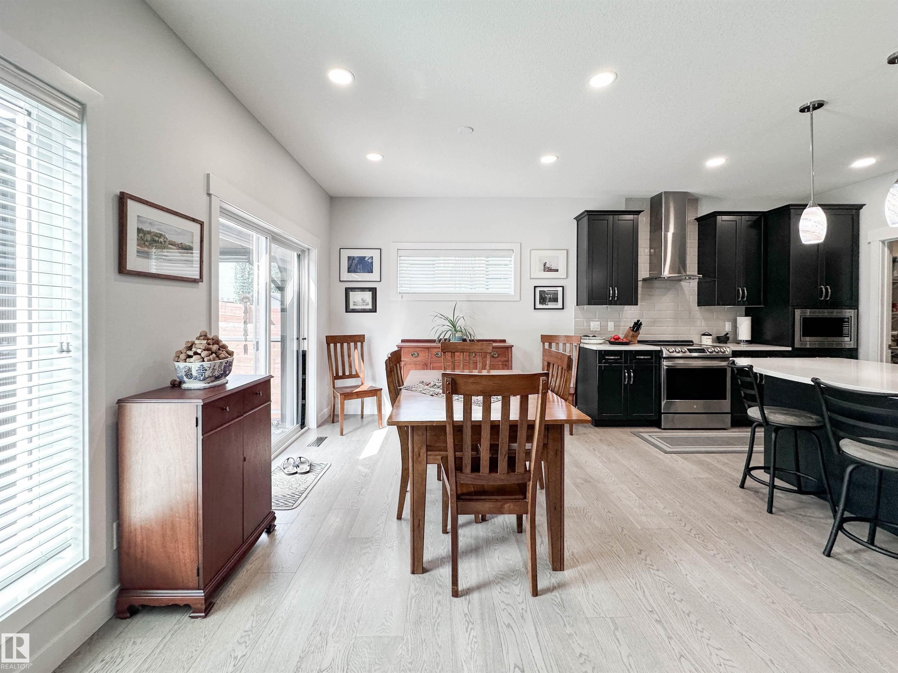 134 Joyal Way, St. Albert, AB - Indoor