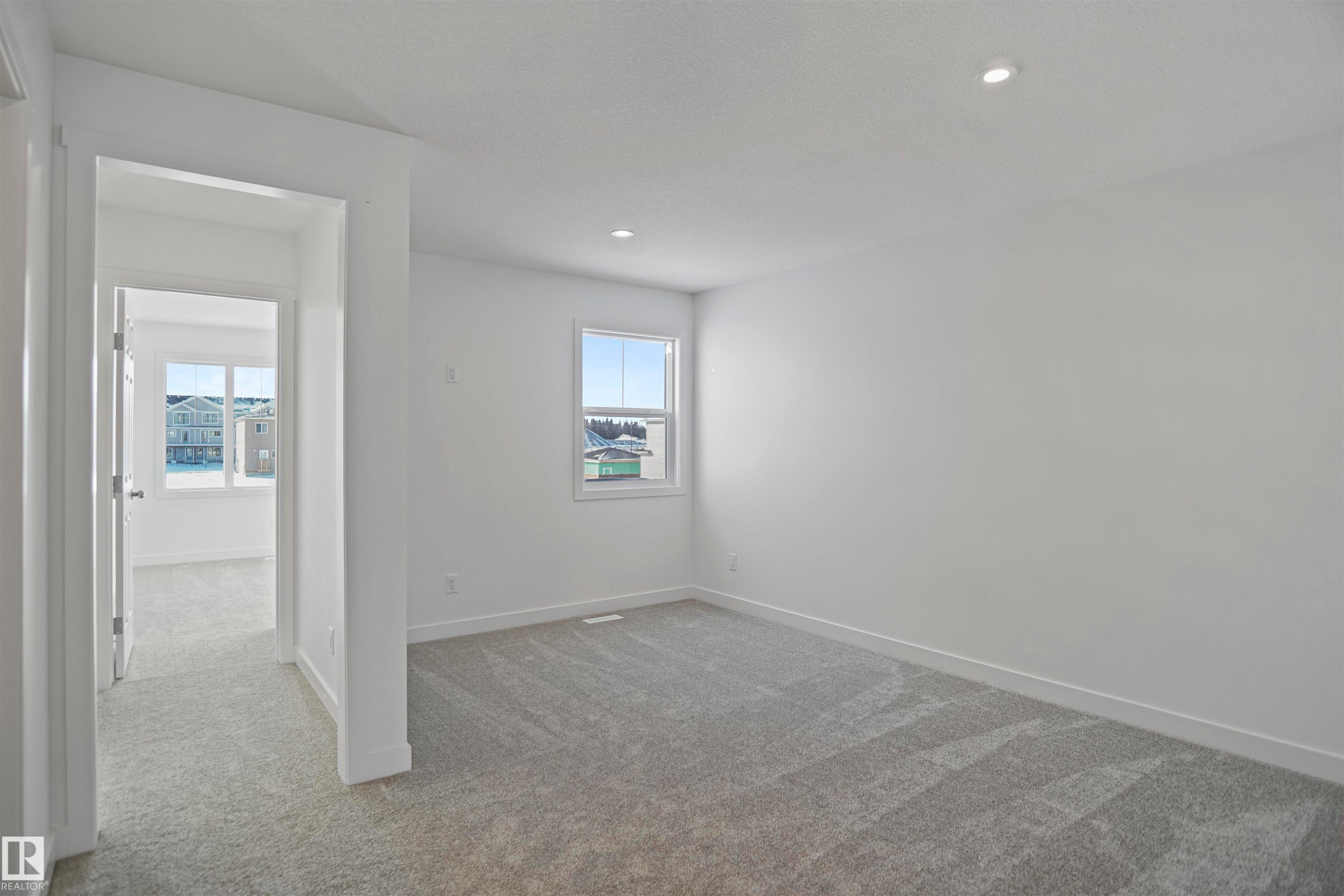 583 Ashgrove Circle, Leduc, AB - Indoor Photo Showing Other Room