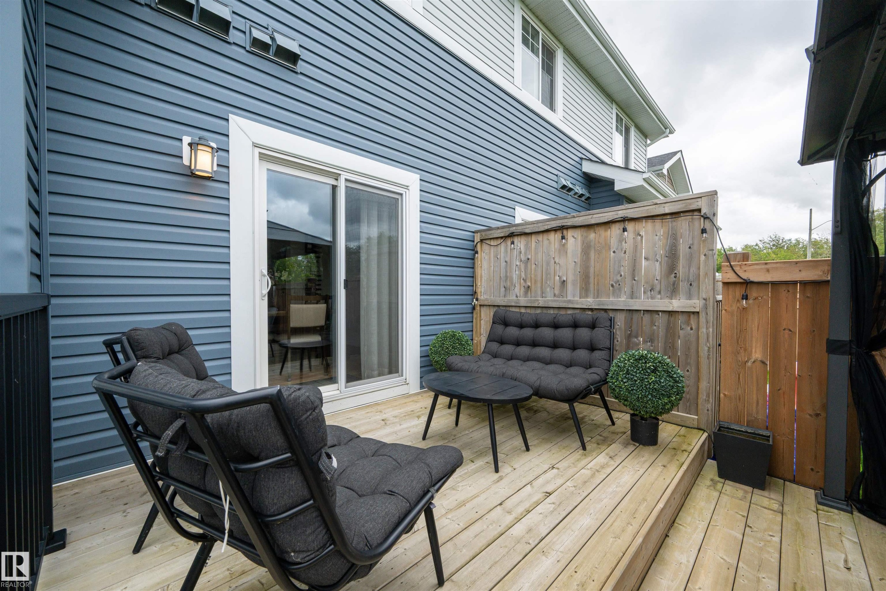 3837 Robins Crescent Nw, Edmonton, AB - Outdoor With Deck Patio Veranda With Exterior