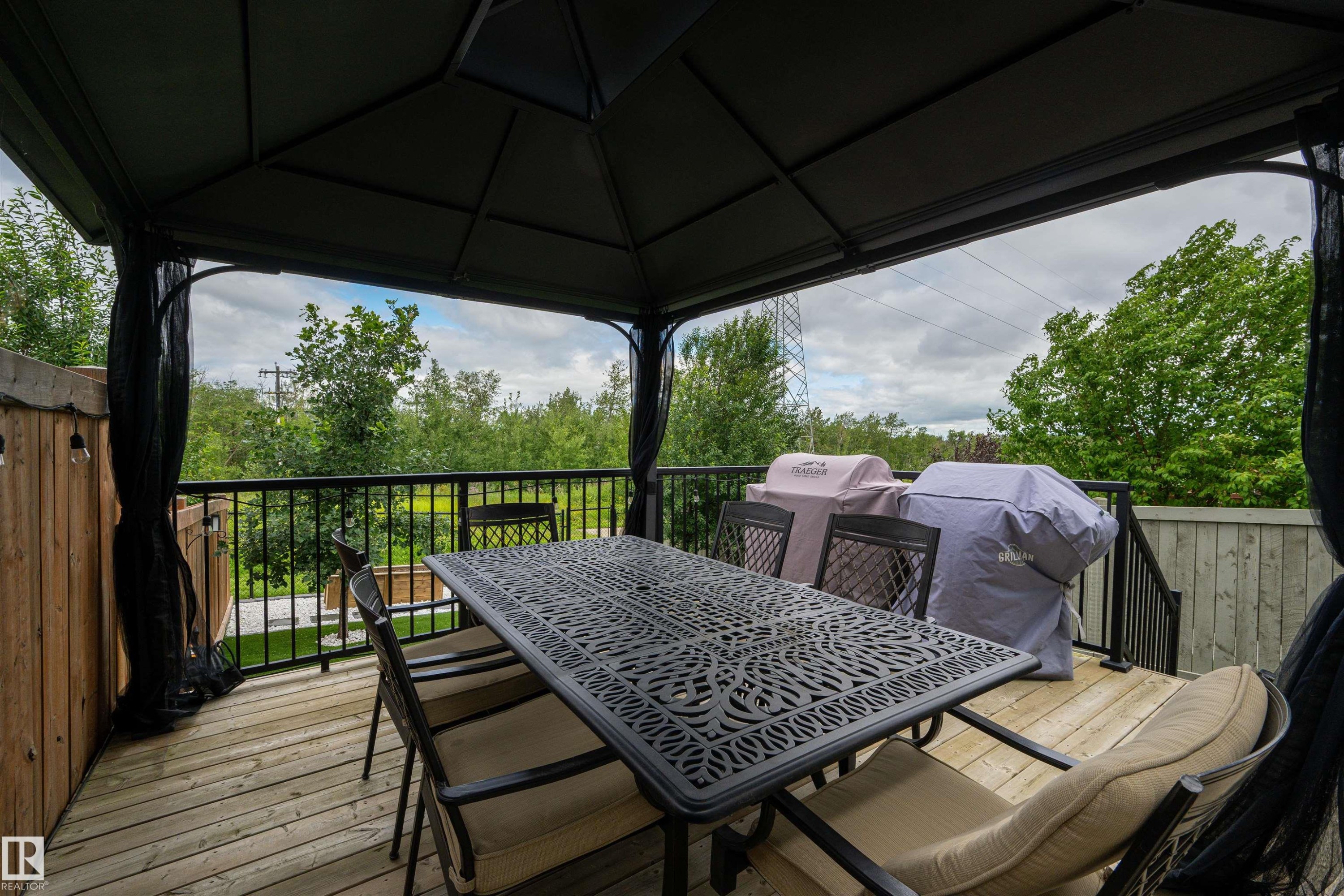 3837 Robins Crescent Nw, Edmonton, AB - Outdoor With Deck Patio Veranda With Exterior