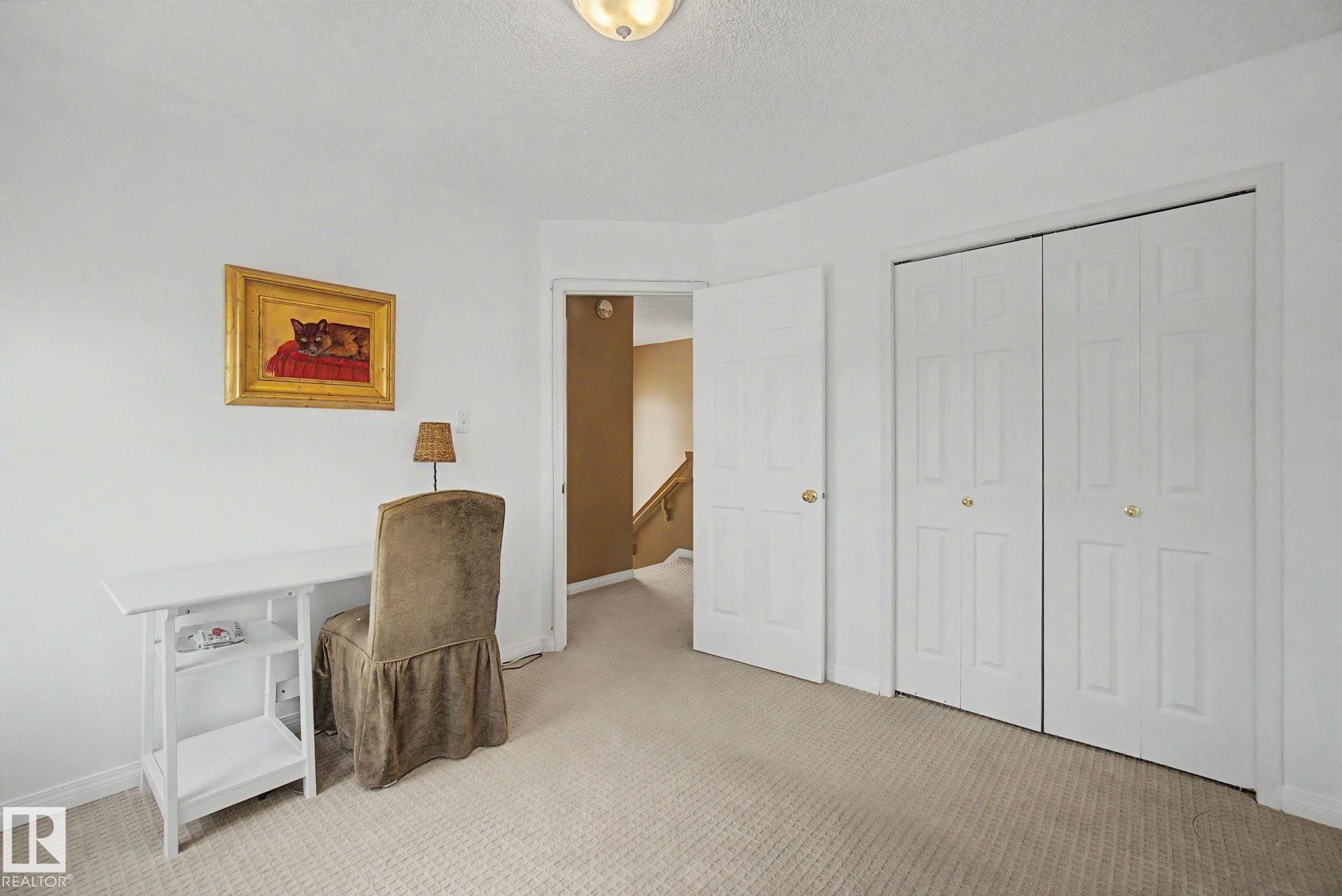 1754 Turvey Bend Bend Nw, Edmonton, AB - Indoor