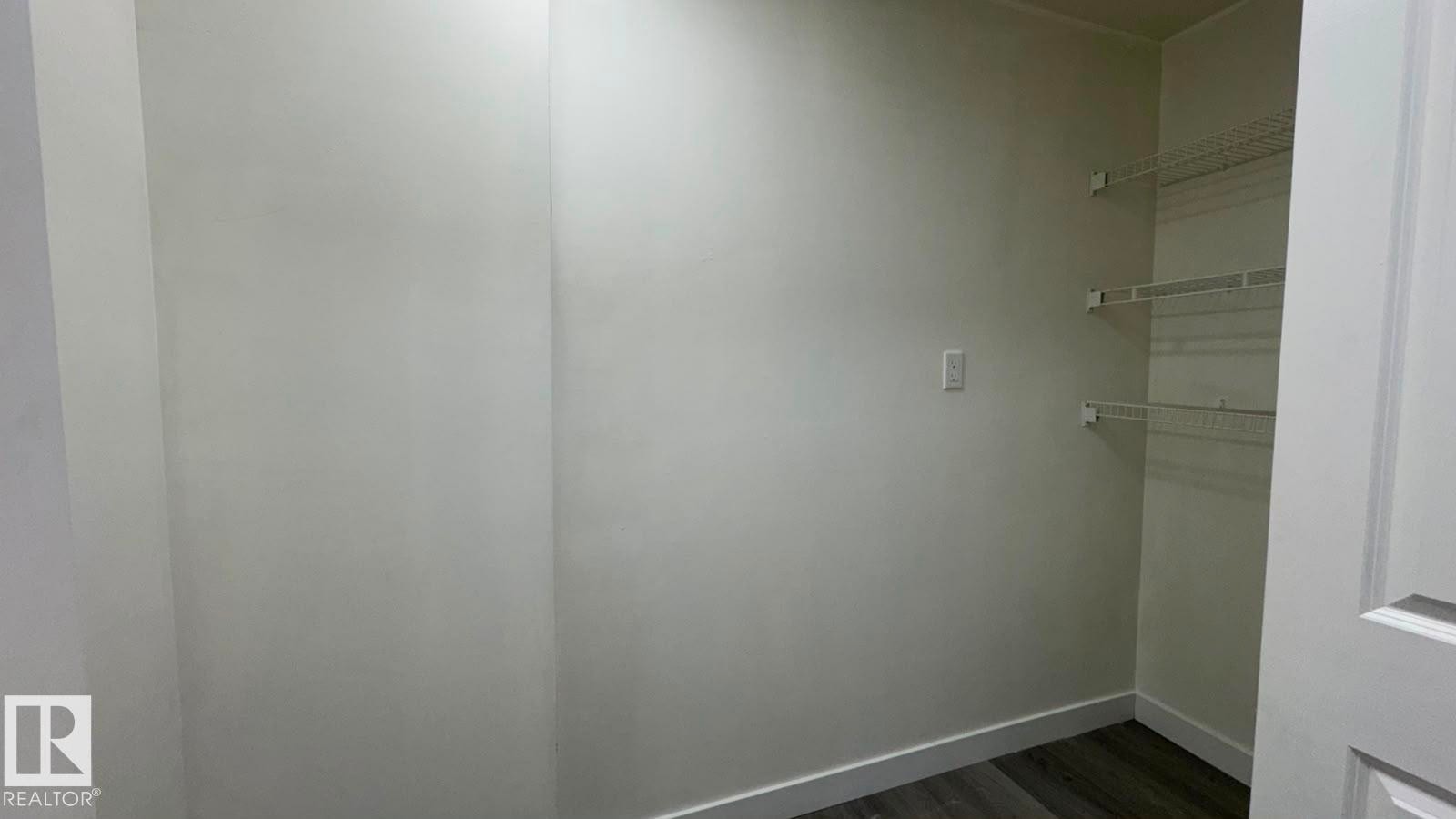Additional content - 41 Lancaster Terrace Nw, Edmonton, AB - Indoor