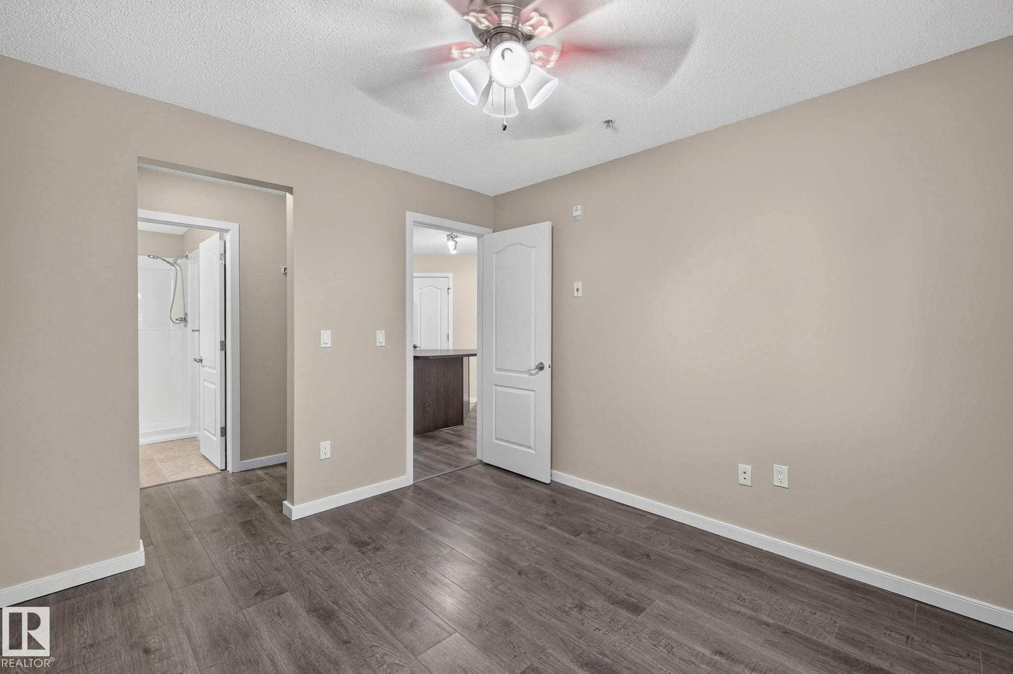 #210 392 Silver Berry Rd Nw, Edmonton, AB - Indoor Photo Showing Other Room