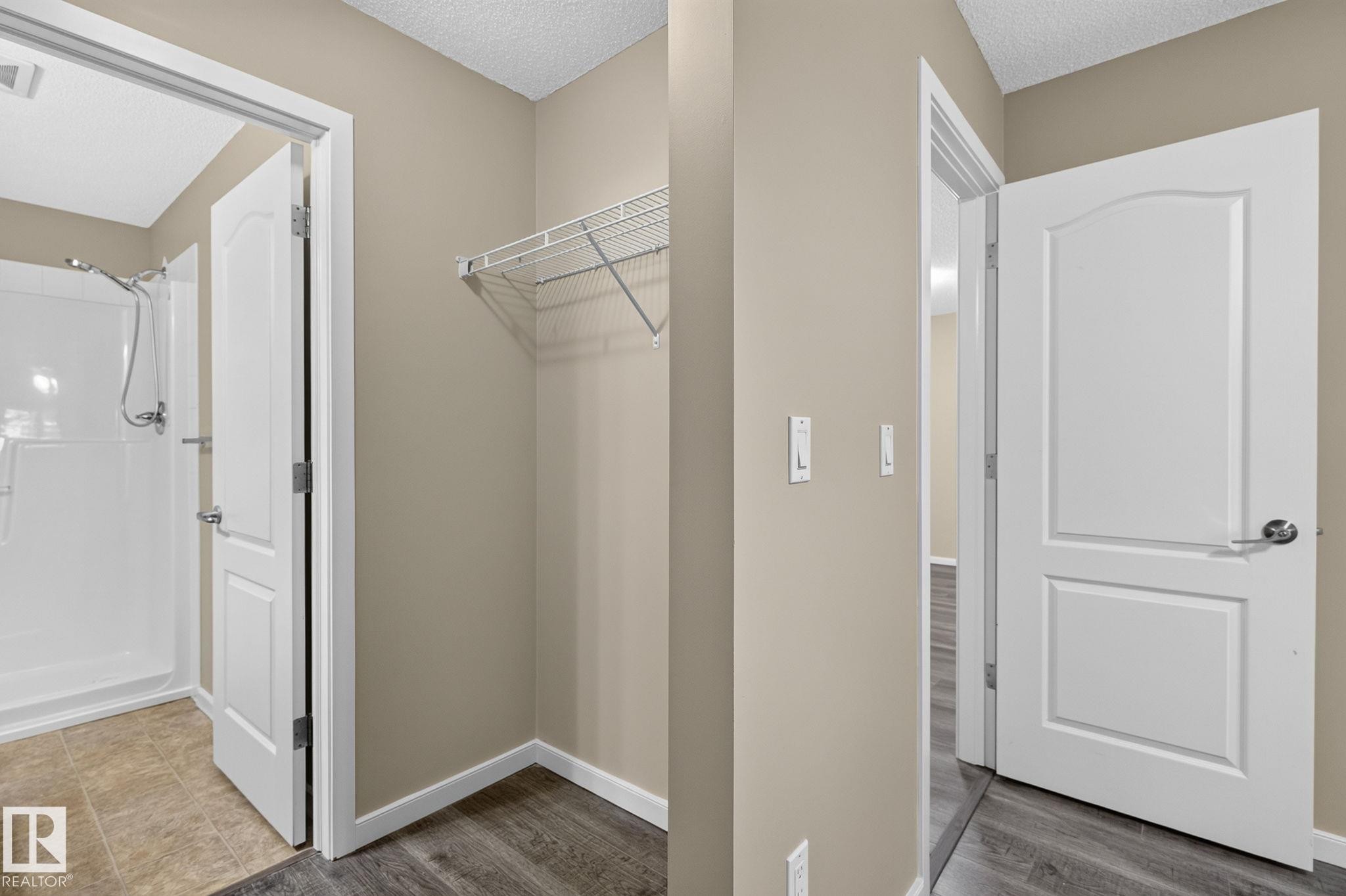 #210 392 Silver Berry Rd Nw, Edmonton, AB - Indoor