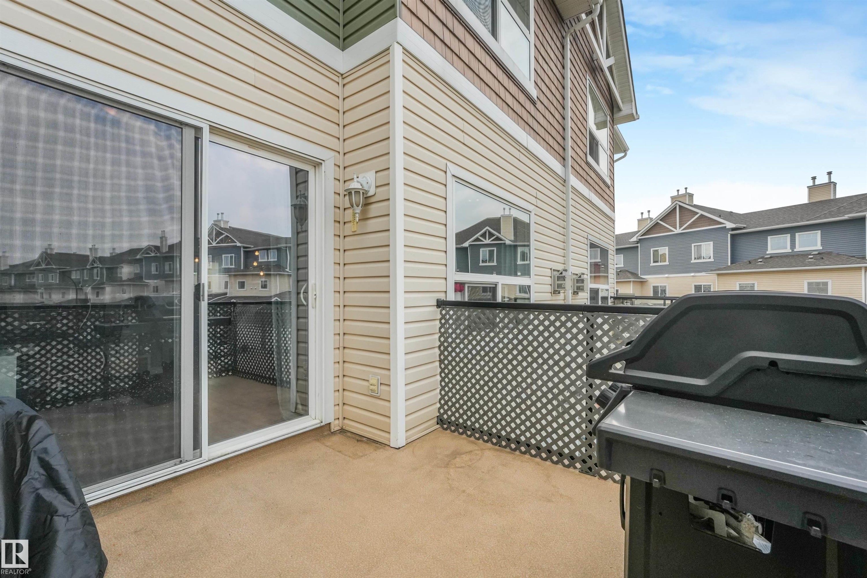 #33 3010 33 Av Nw, Edmonton, AB - Outdoor With Deck Patio Veranda