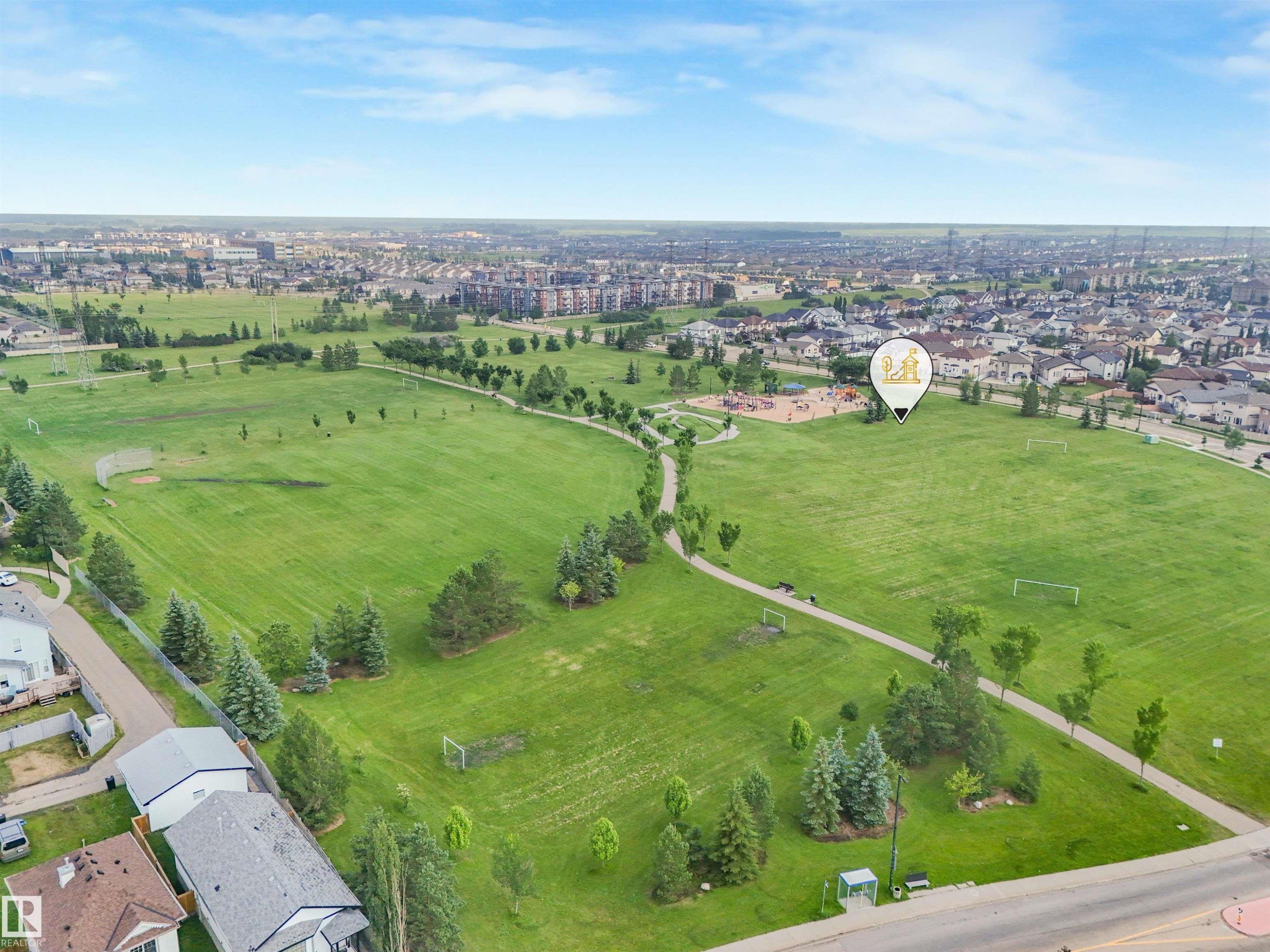 #33 3010 33 Av Nw, Edmonton, AB - Outdoor With View