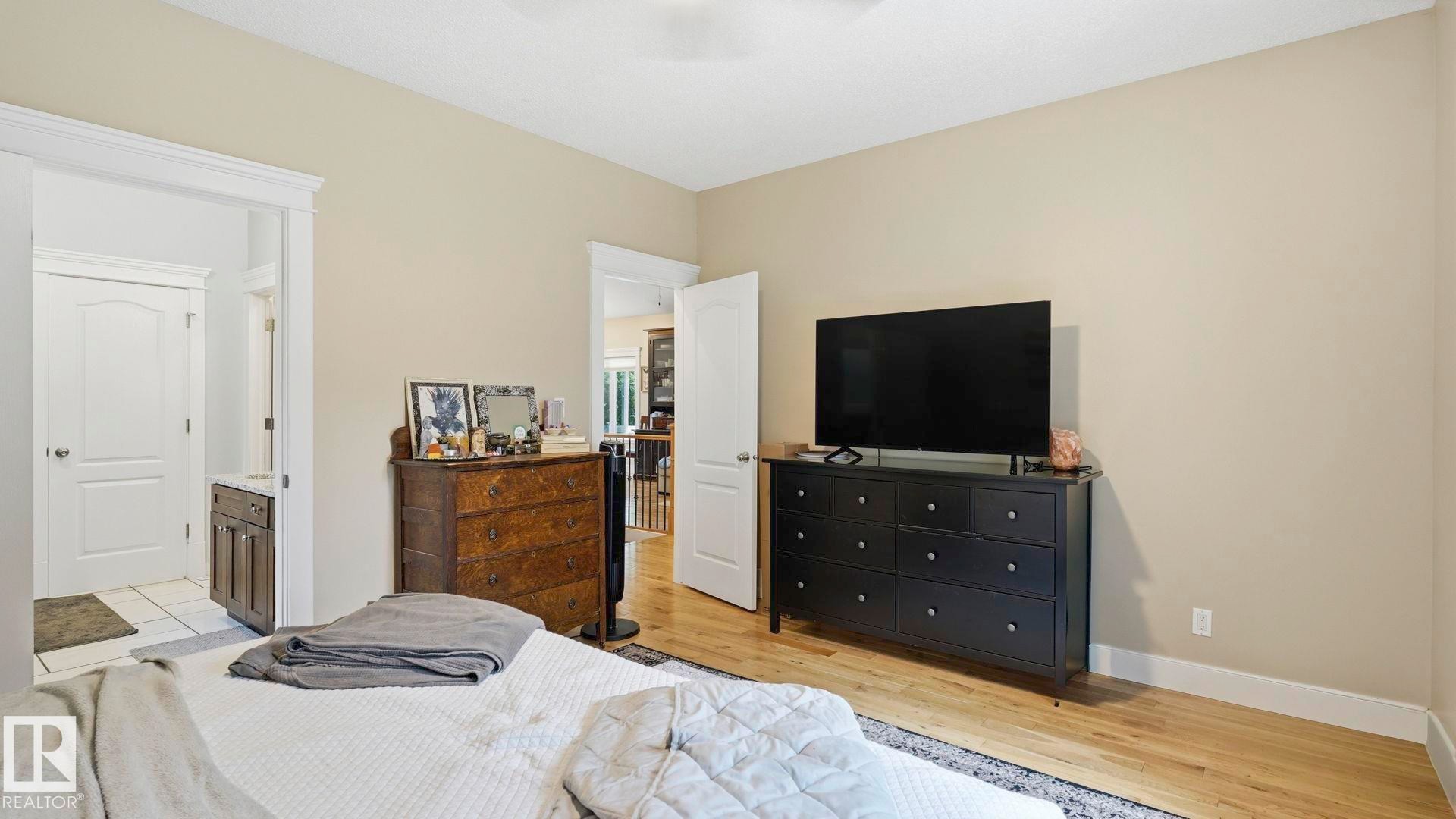 10112 105 Street, Westlock, AB - Indoor Photo Showing Bedroom